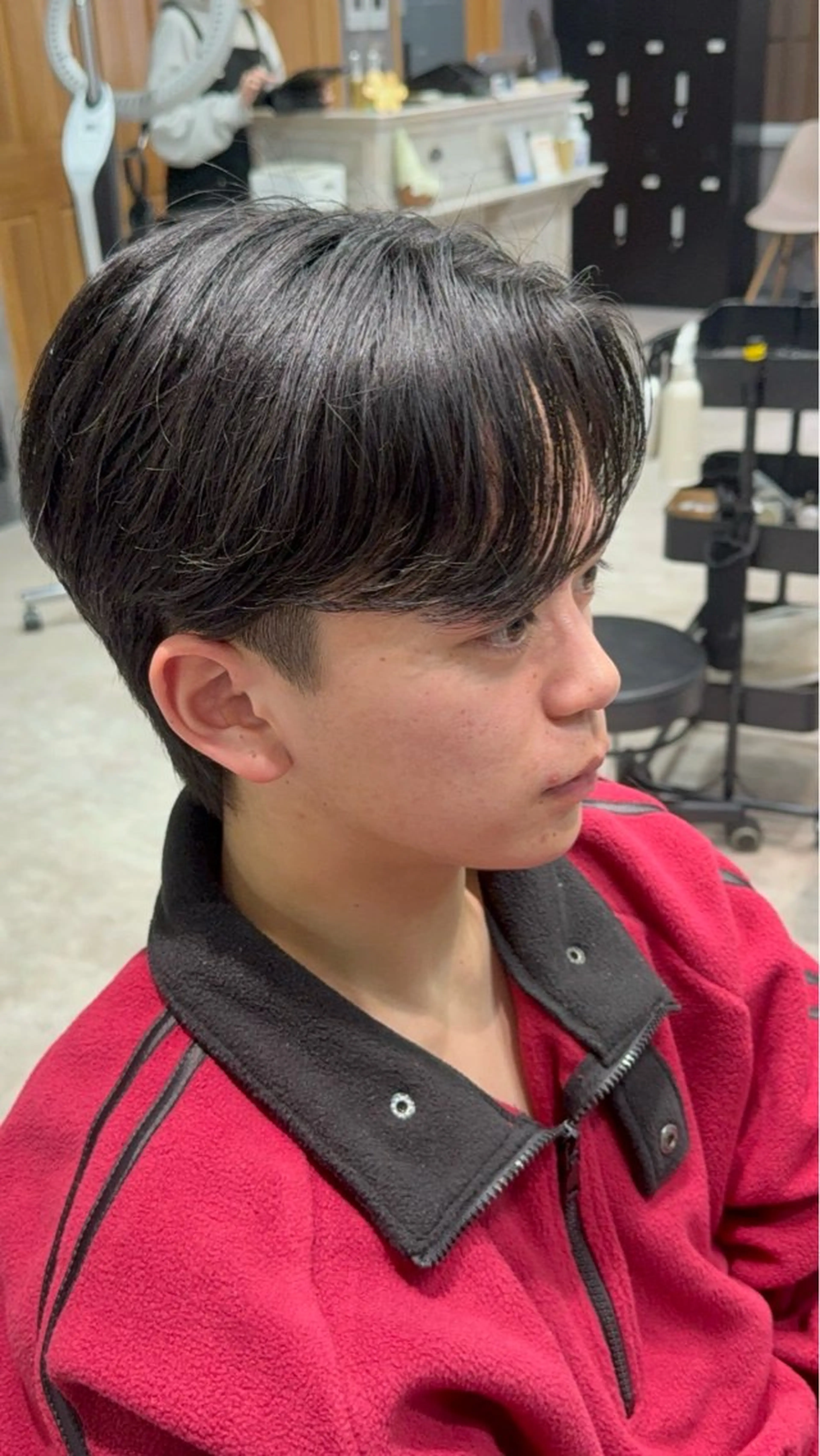 【メンズ限定‼️】カット+ニュアンスパーマ✨️綺麗な毛流れですっきりとした印象に‼️の写真