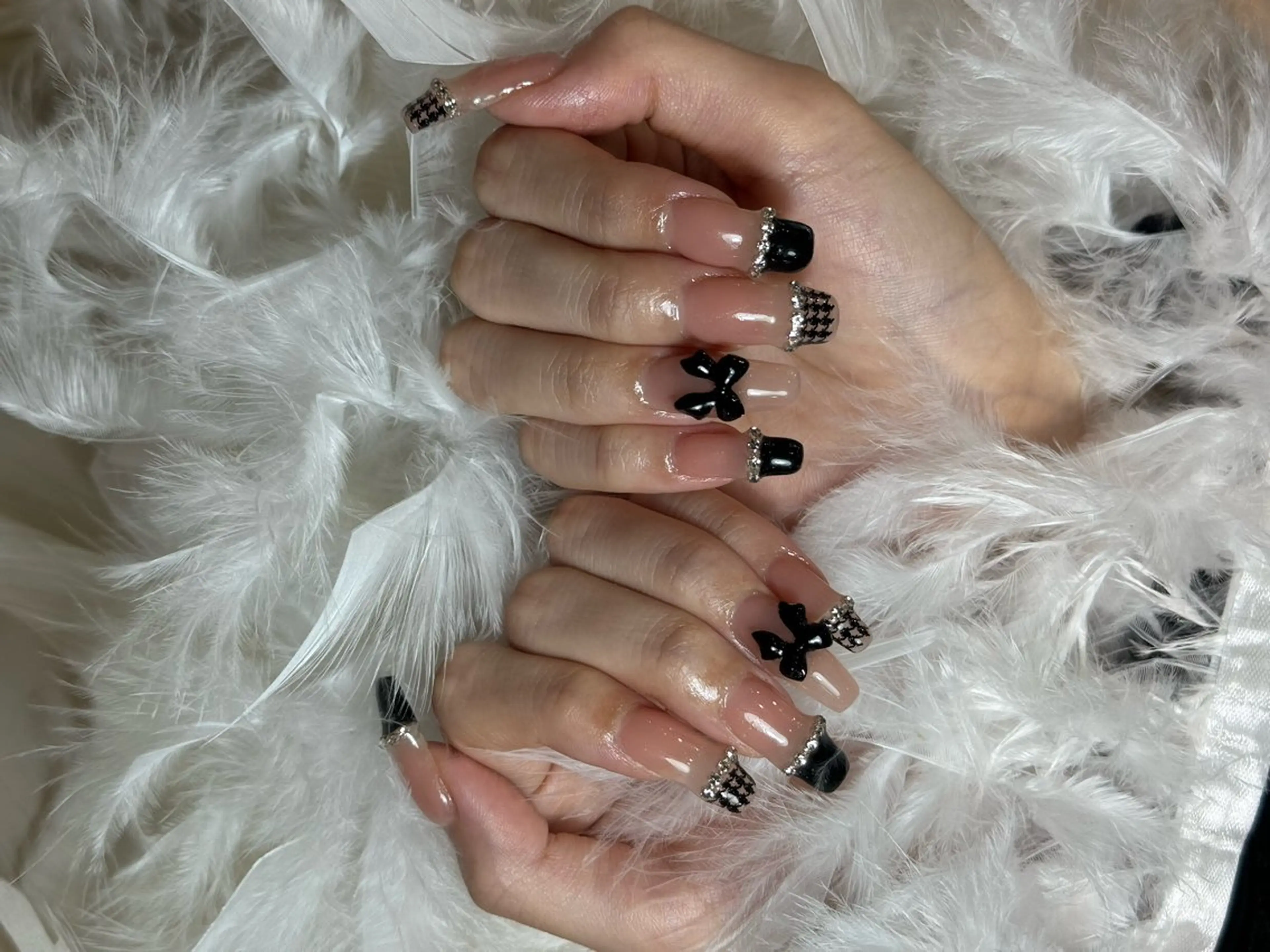 ネイル ハンドネイル DIAMOND Nail🥇のネイルデザイン