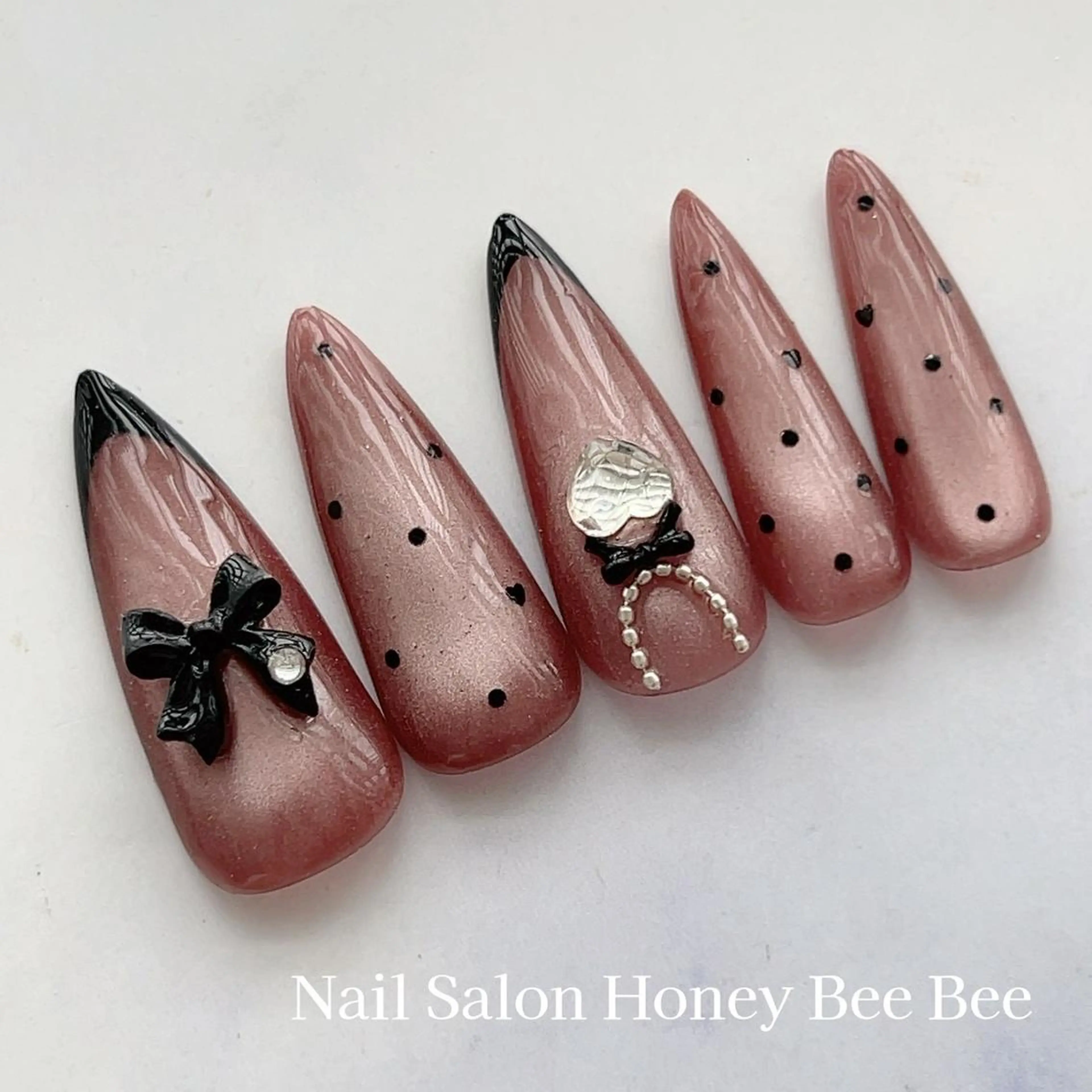ネイル Nail salon Honey Beeのネイルデザイン