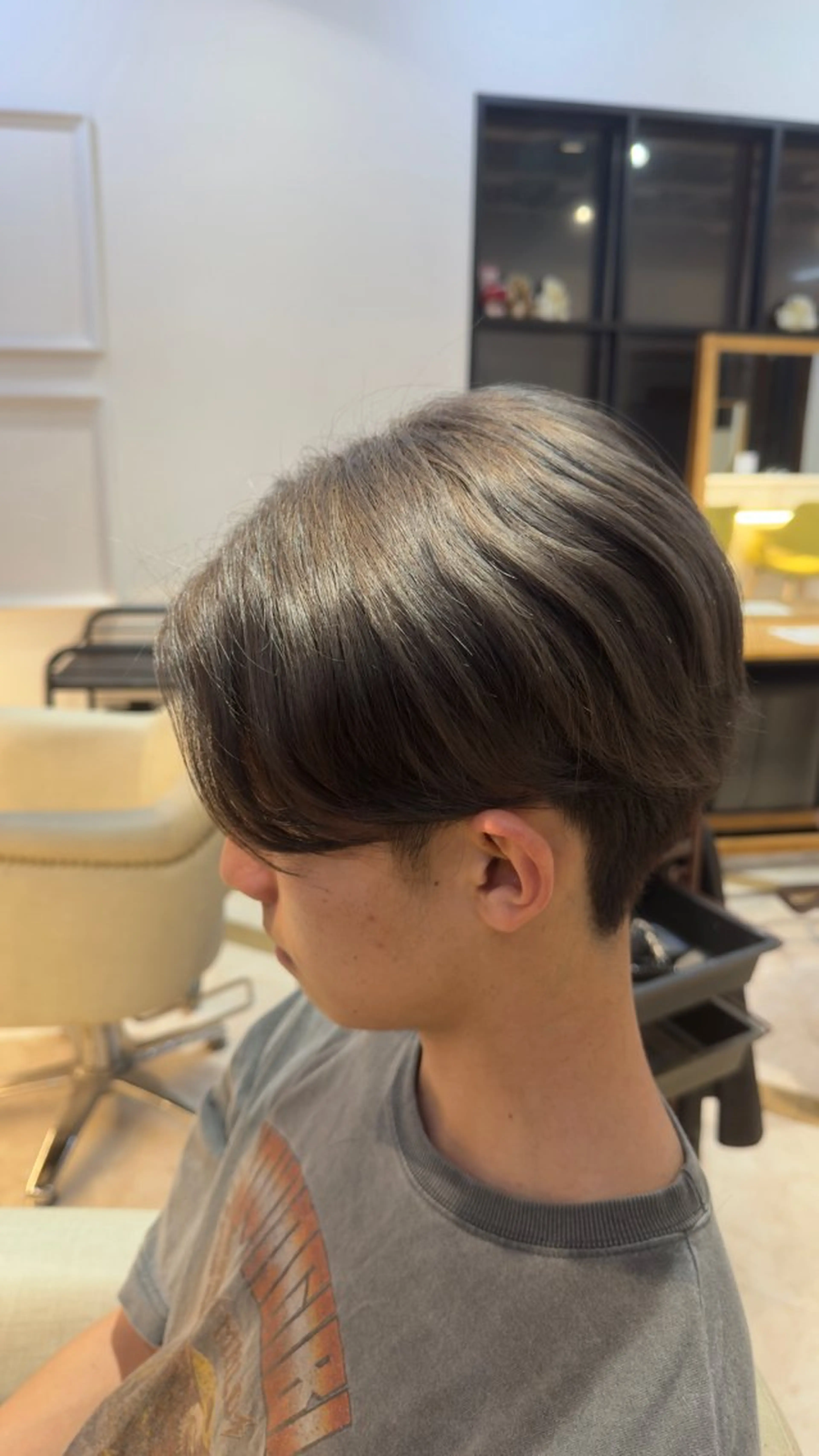 メンズ ヘアカラー トリートメント せいと/ウルフ/ ハイトーン/艶髪のヘアスタイル