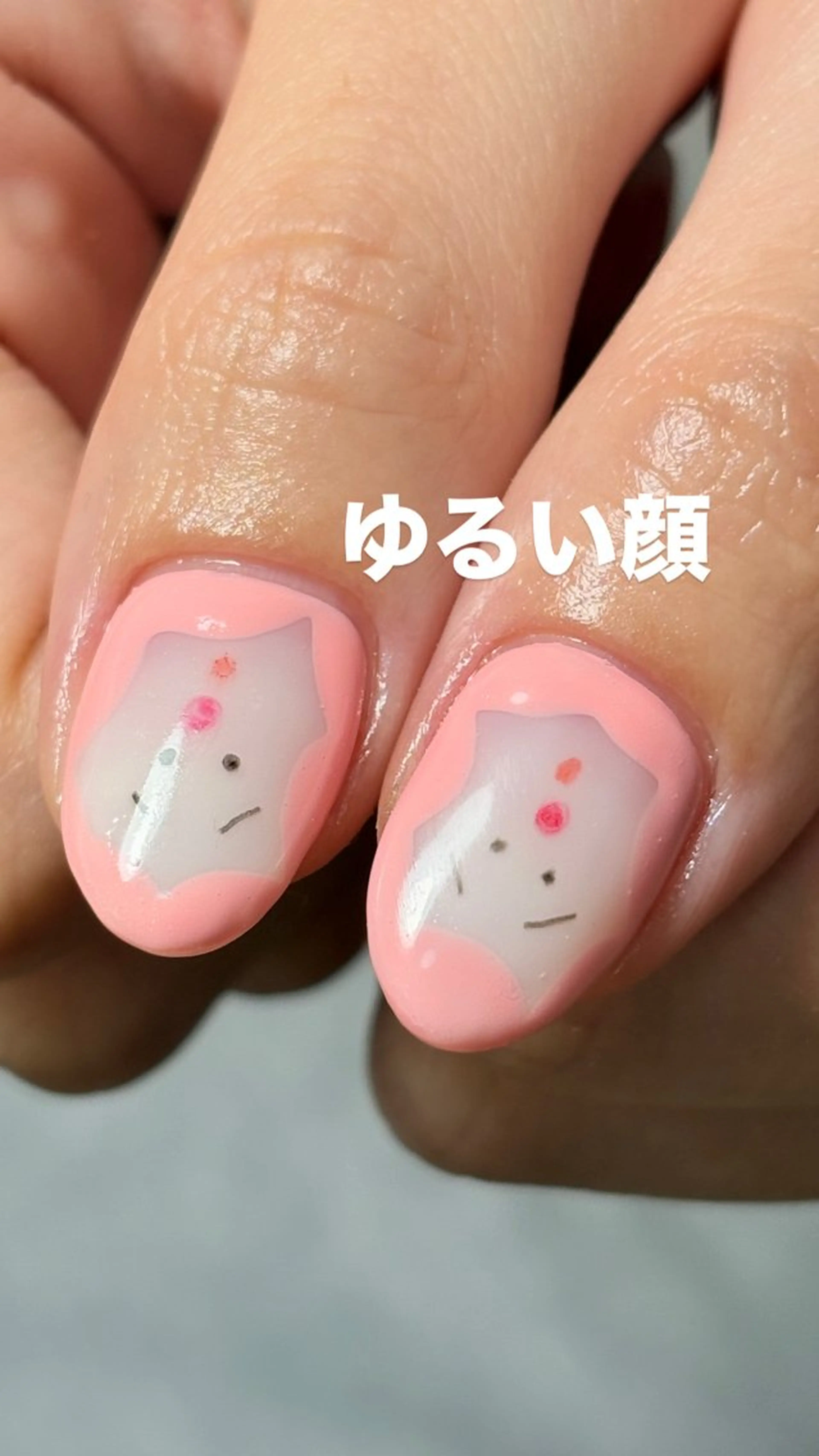 ネイル ハンドネイル she saw me / shokoのネイルデザイン