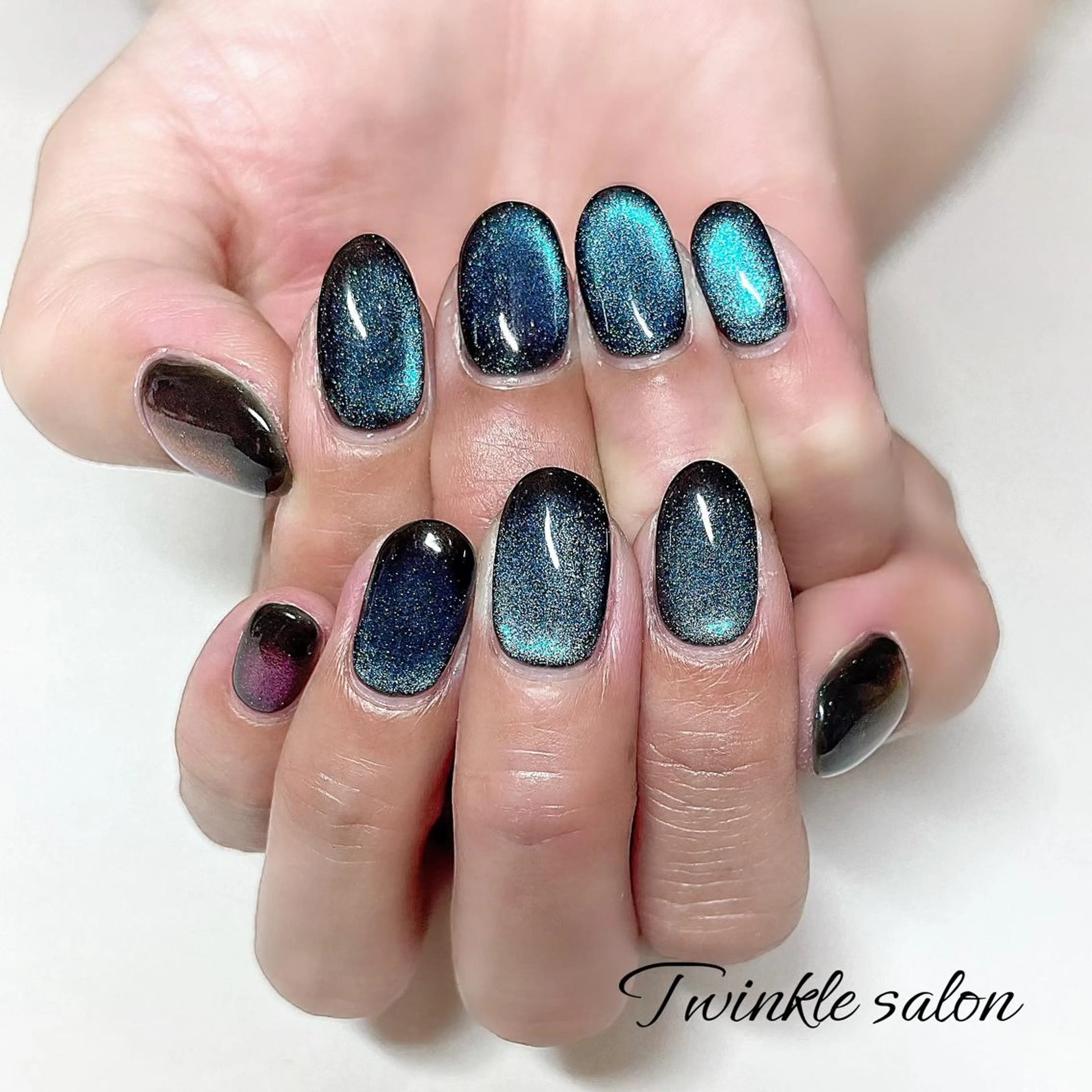 ネイル ハンドネイル 中井 綾香の眉毛・アイブロウイメージ