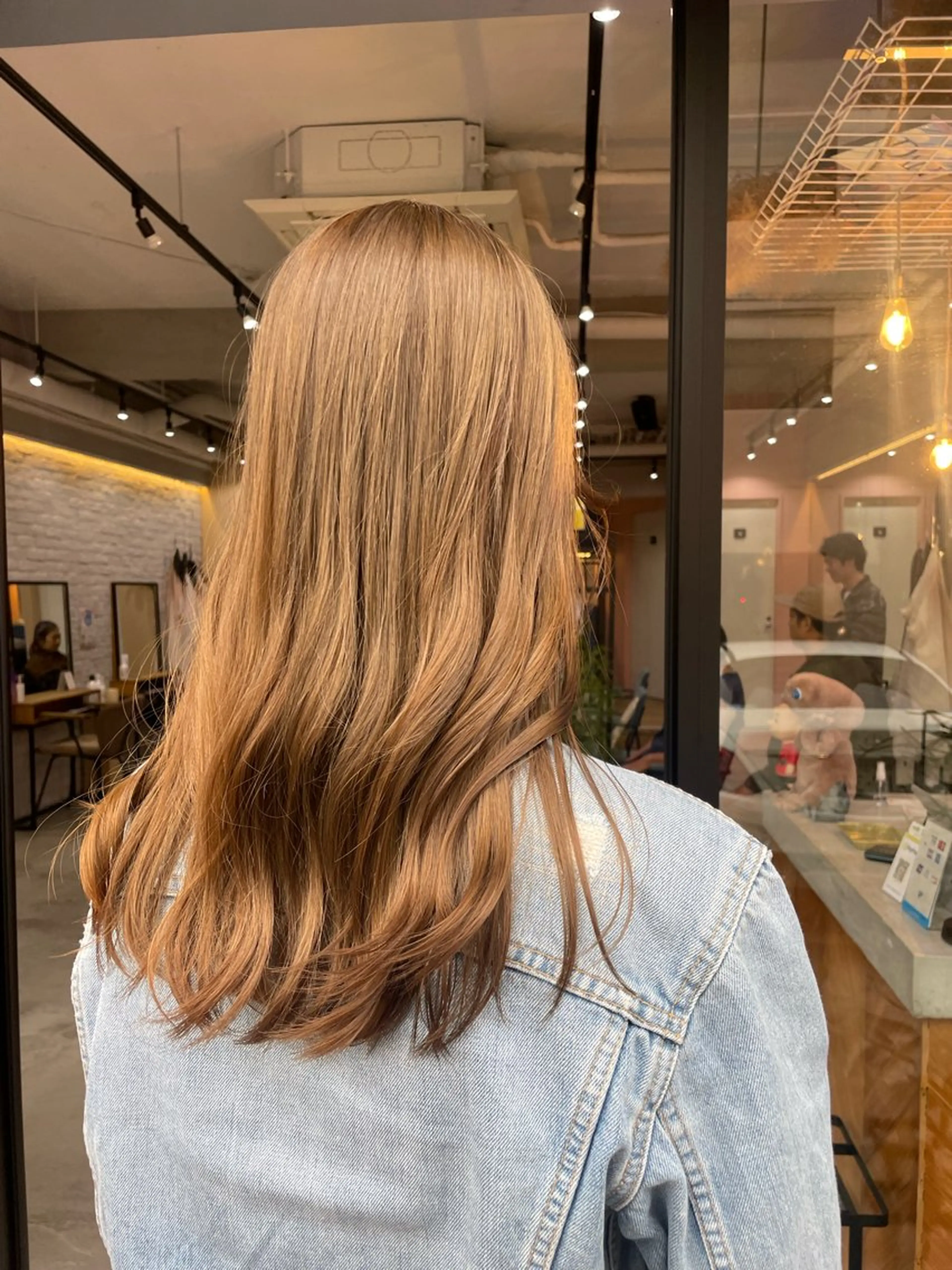 セミロング ヘアカラー トリートメント 丹田 龍輔のヘアスタイル