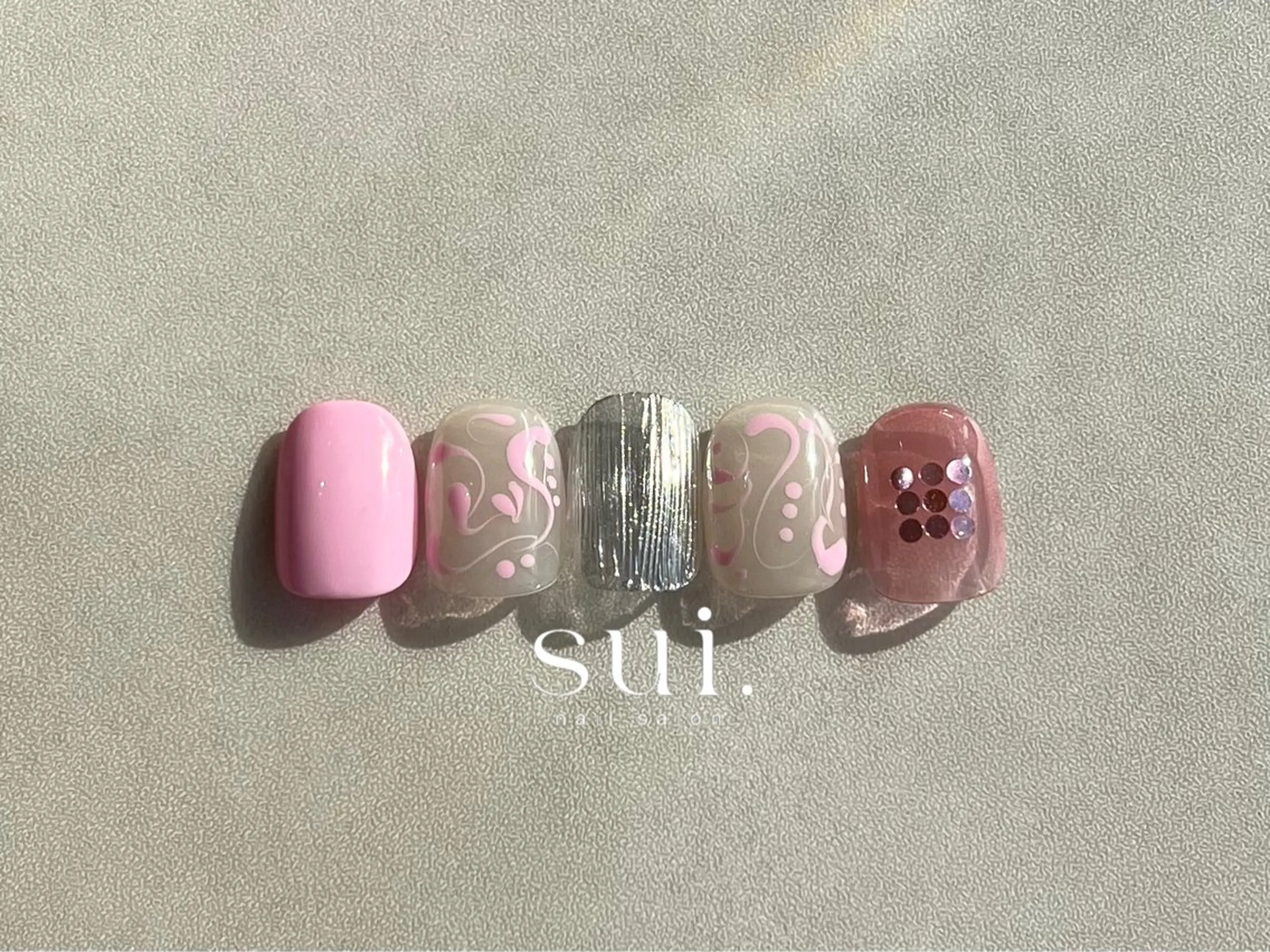 ネイル ハンドネイル sui.nailsalon所属・yokozawa sakiのネイルデザイン