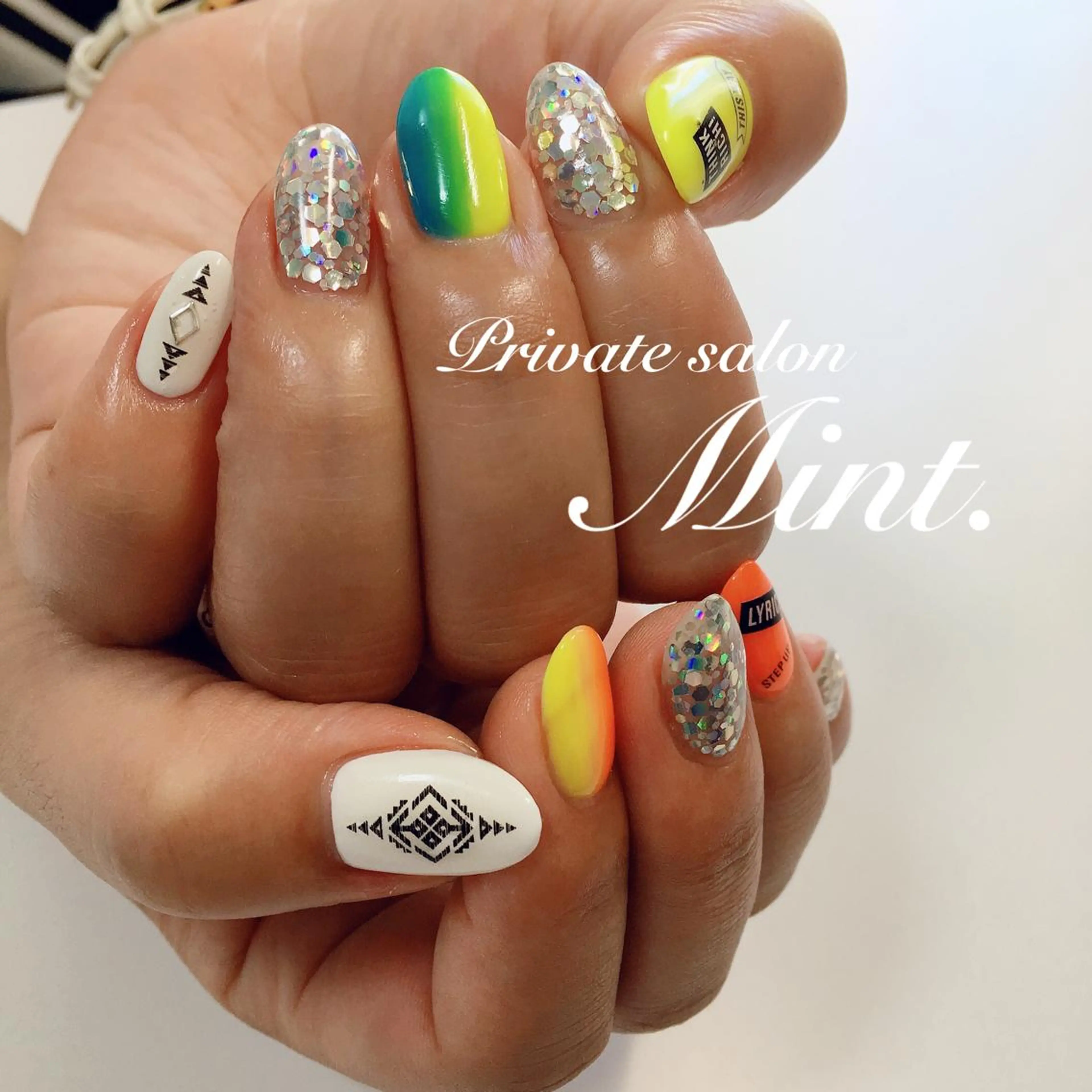 ミディアム ネイル ジェルネイル ハンドネイル Mint. nailのネイルデザイン