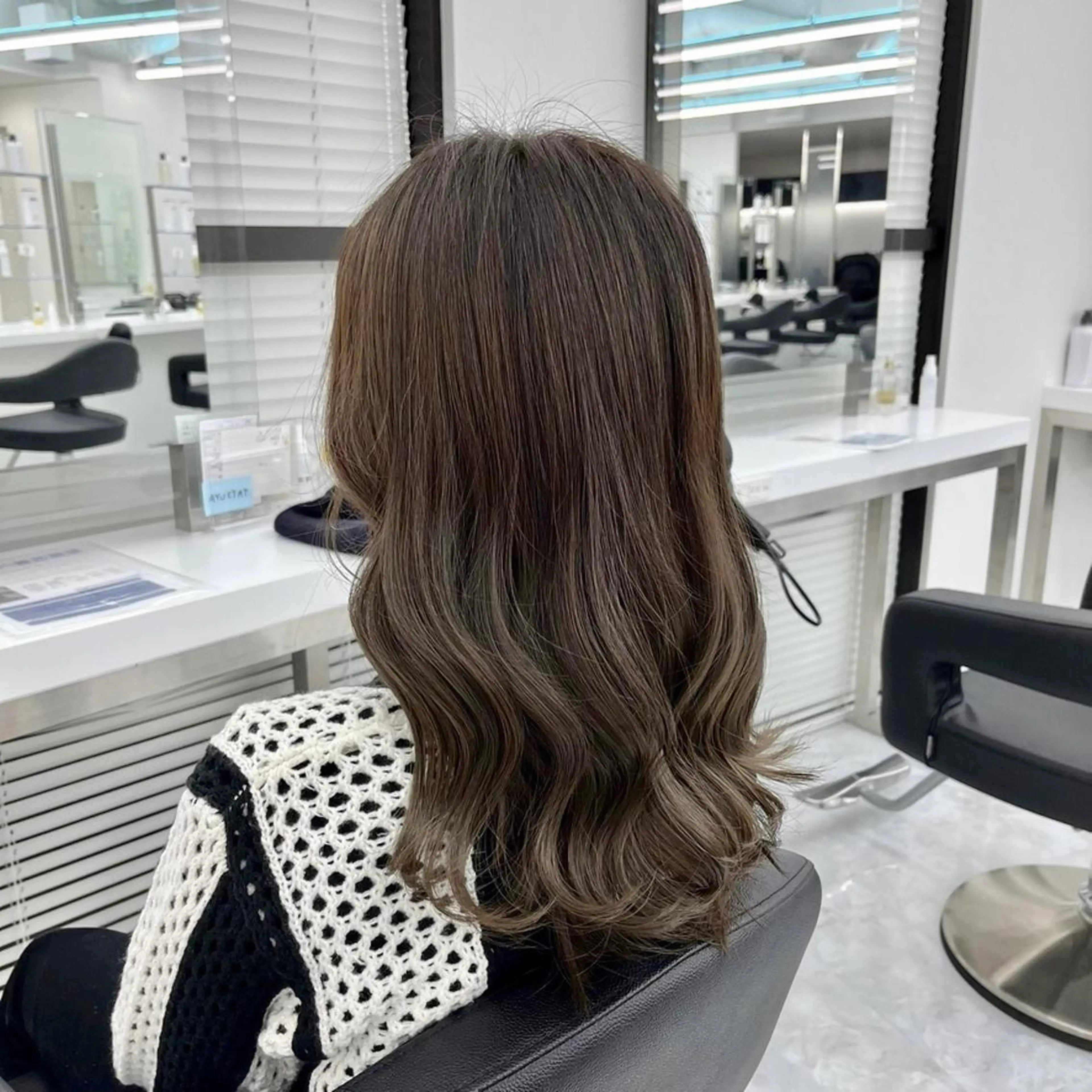 カラー 透明感スタイル 💖ブリーチなしのヘアスタイル