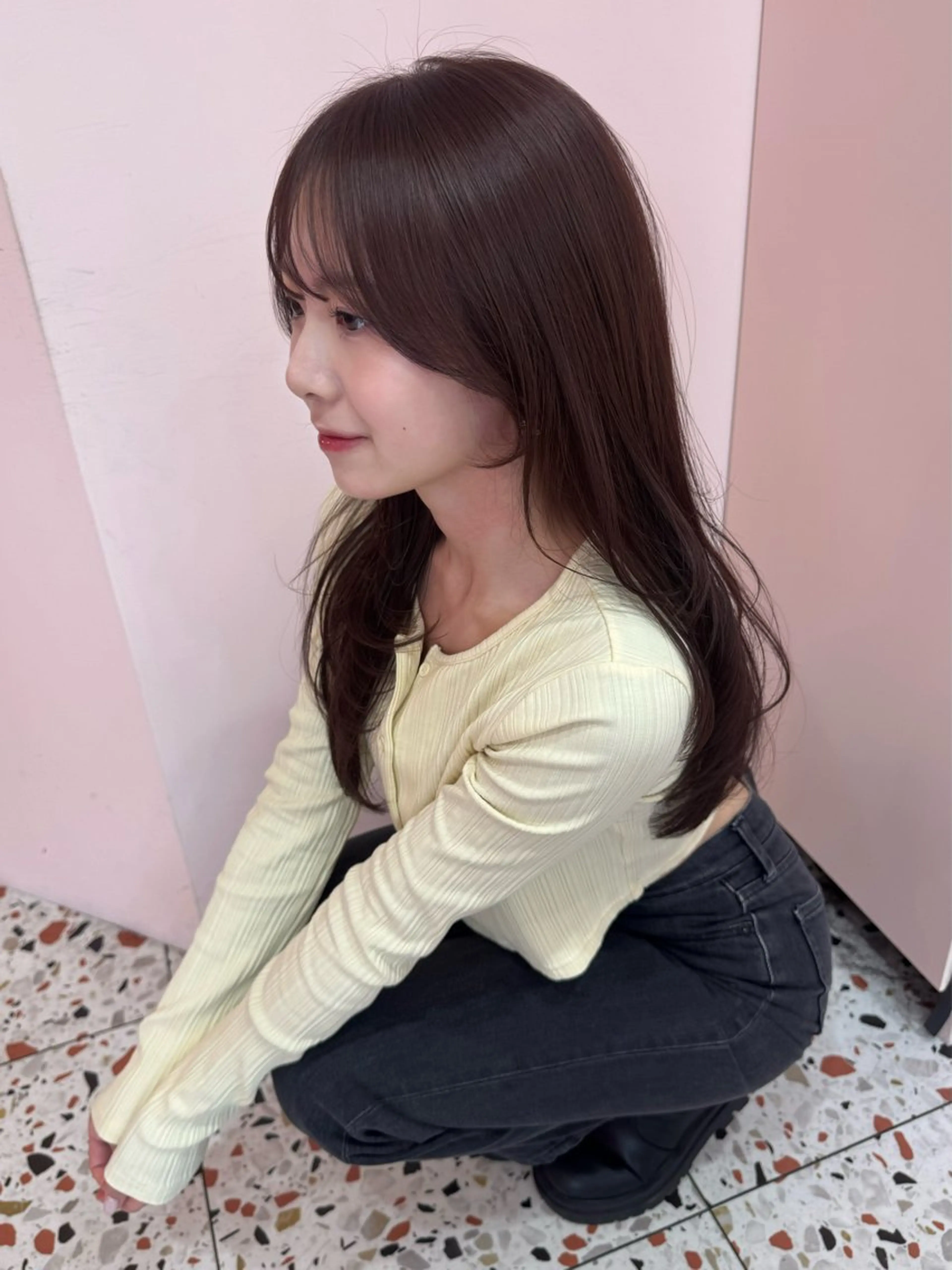 ロング ケアカラー くびれヘア 髪質改善 韓国風ヘア レイヤーカット カット ヘアカラー トリートメント 顔周り/透明感カラー REINA𓍯のヘアスタイル