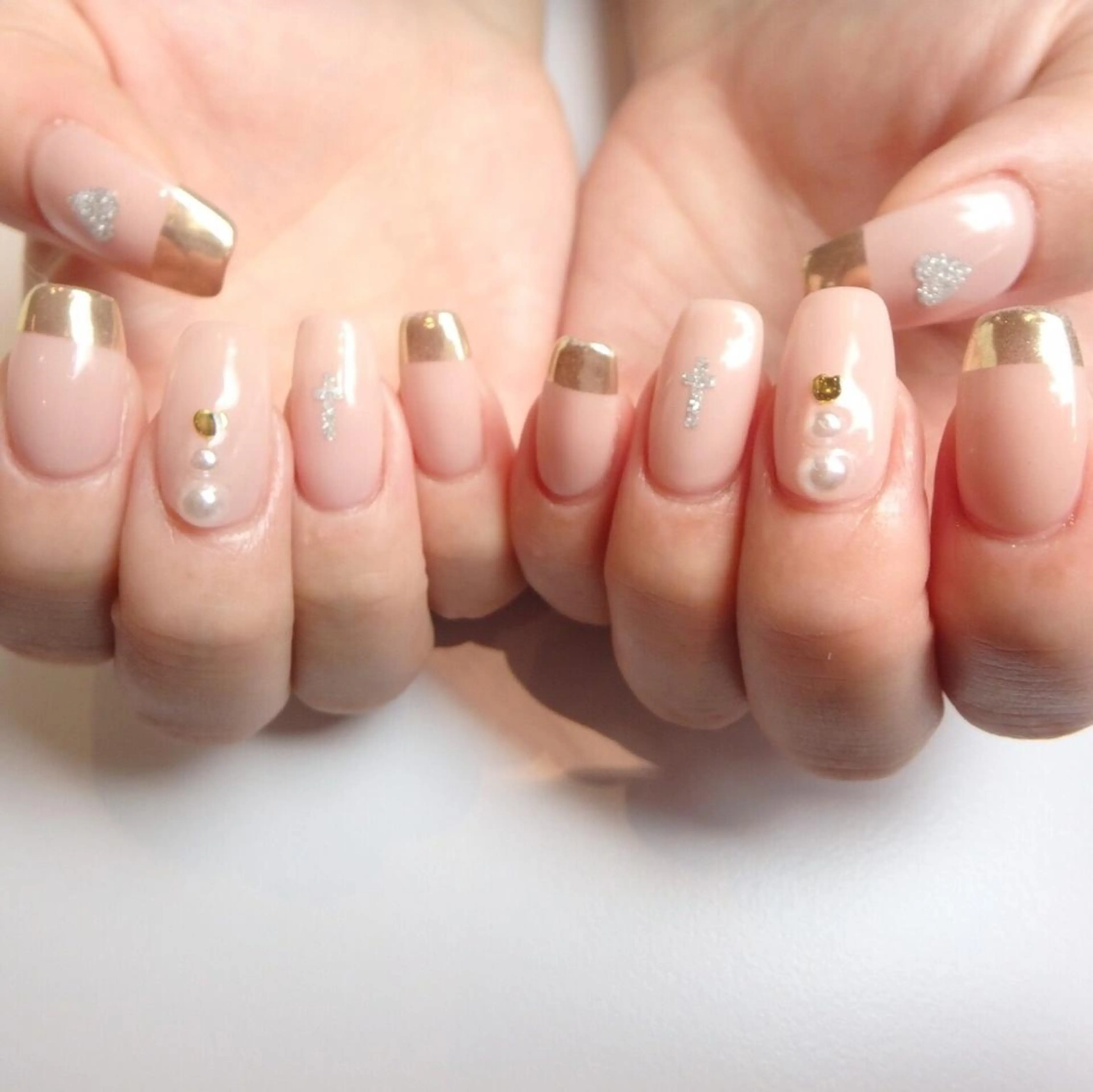 ネイル Hisaka Mikiのネイルデザイン