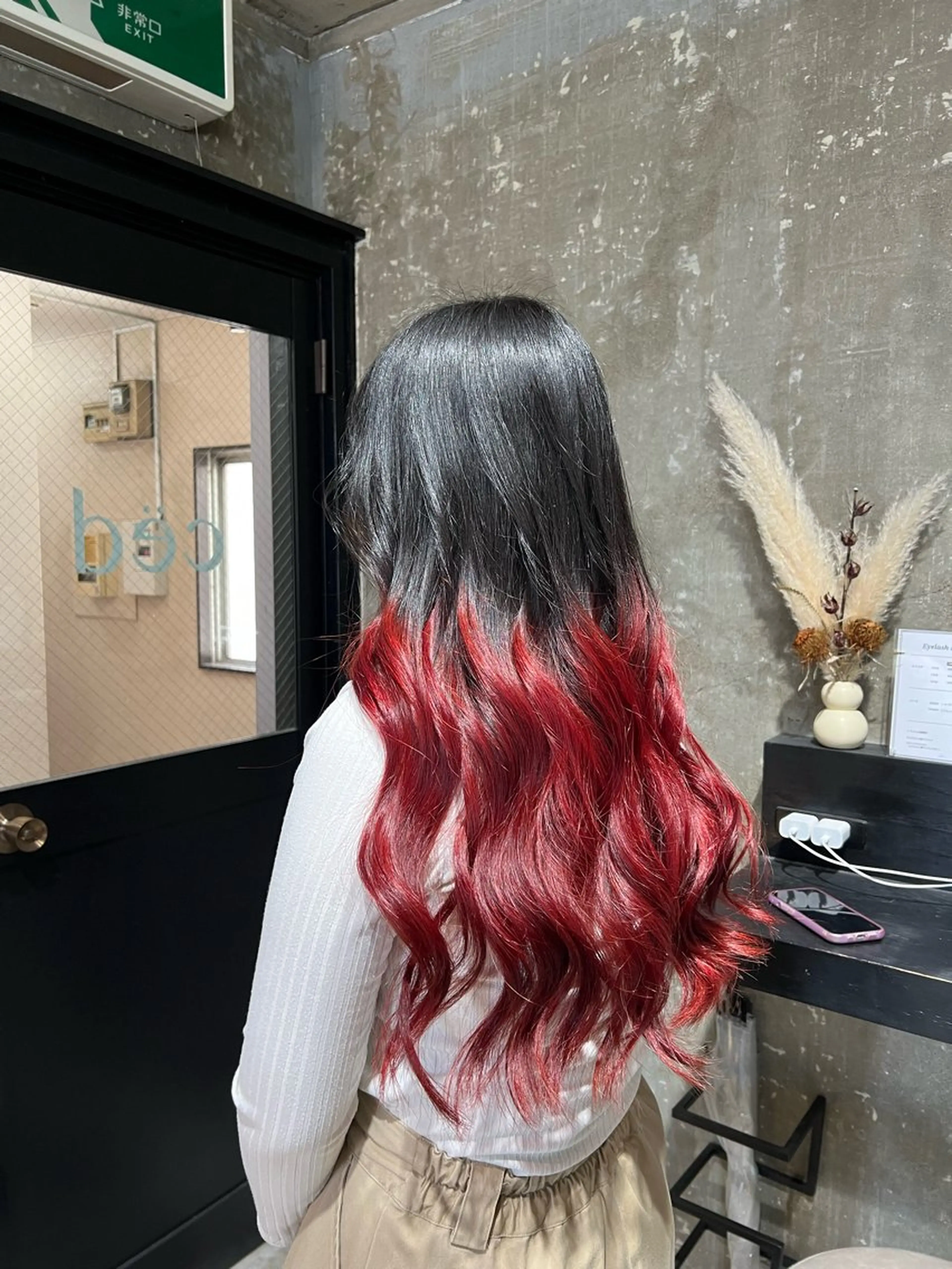 カラー 久永 菫のヘアスタイル