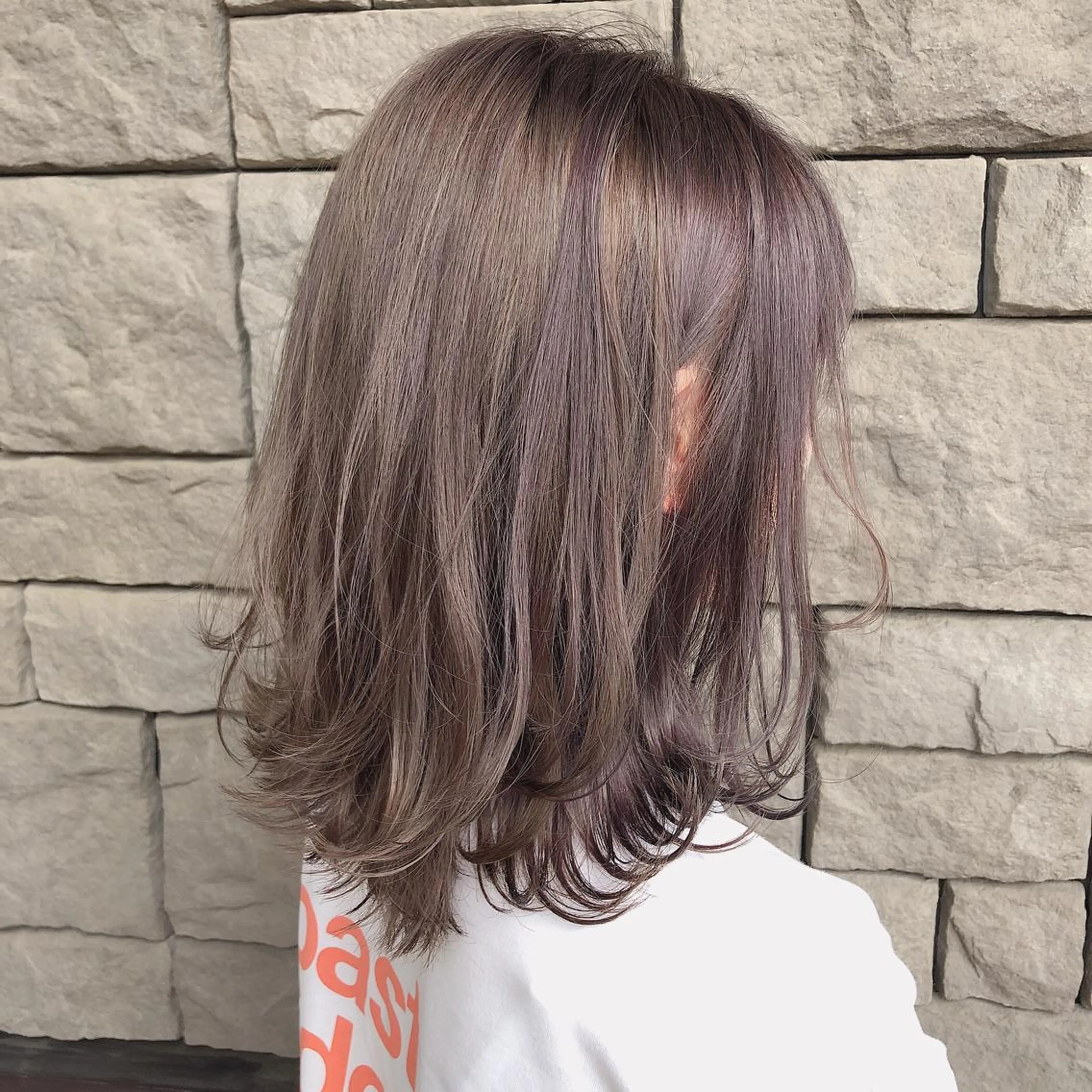 ミディアム カラー 店長/mao/ 前髪/顔周りカットのヘアスタイル