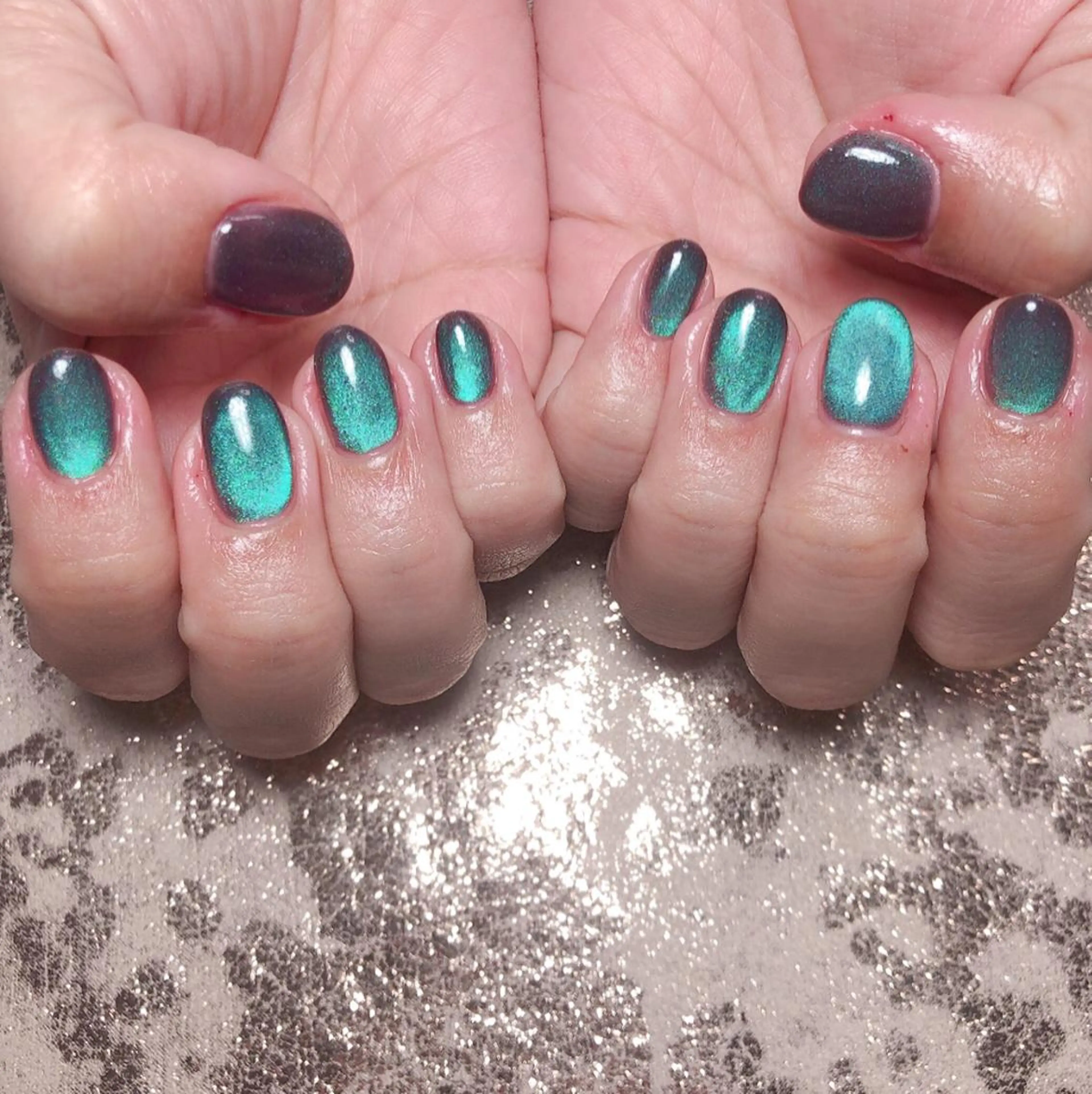 ネイル マグネットネイル 個室ネイルサロンDolly  Girl〜ドーリーガール〜所属・DollyGirl KYOKOのネイルデザイン