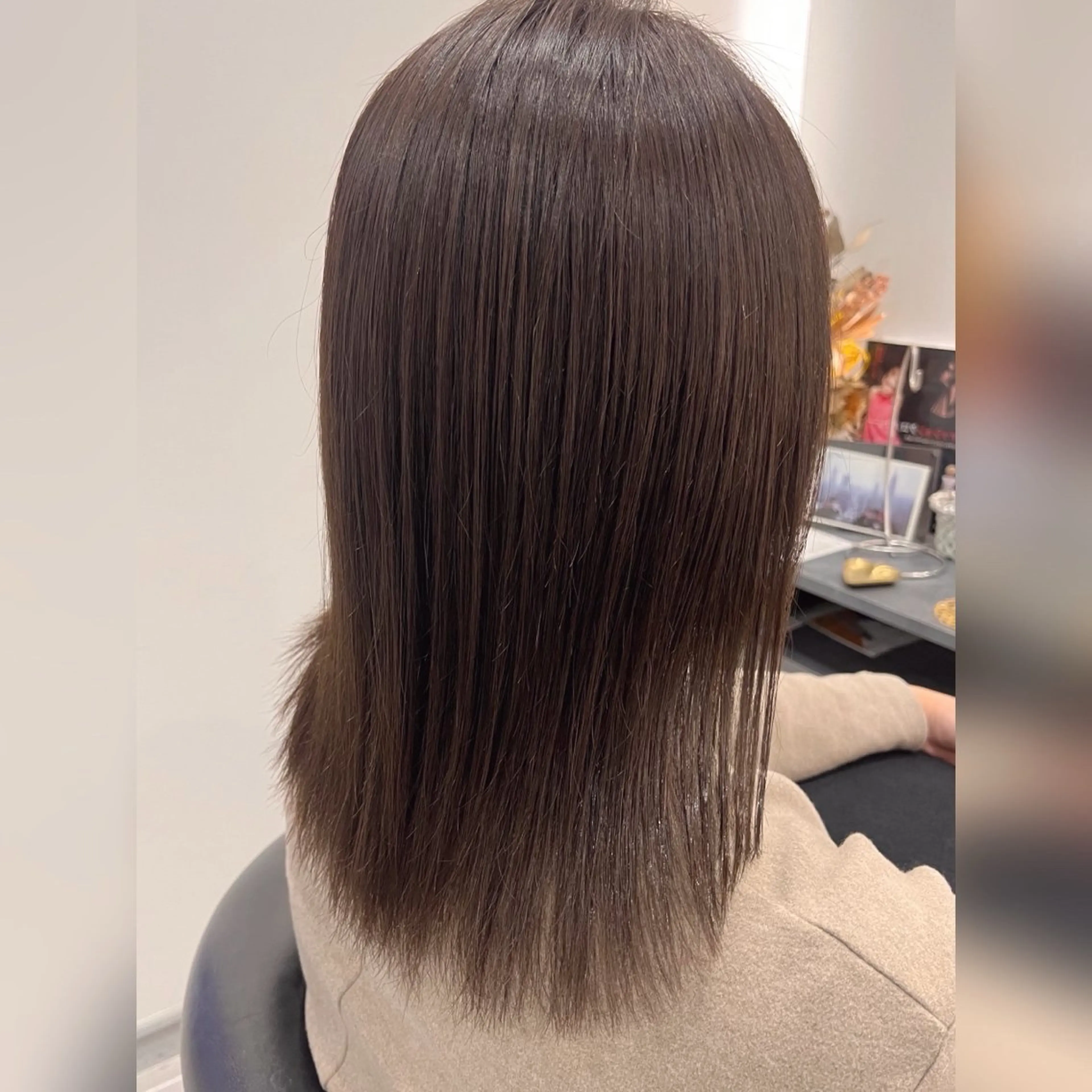 セミロング 髪質改善美容室Qin hair所属・【女性限定】 👑hanaのヘアスタイル