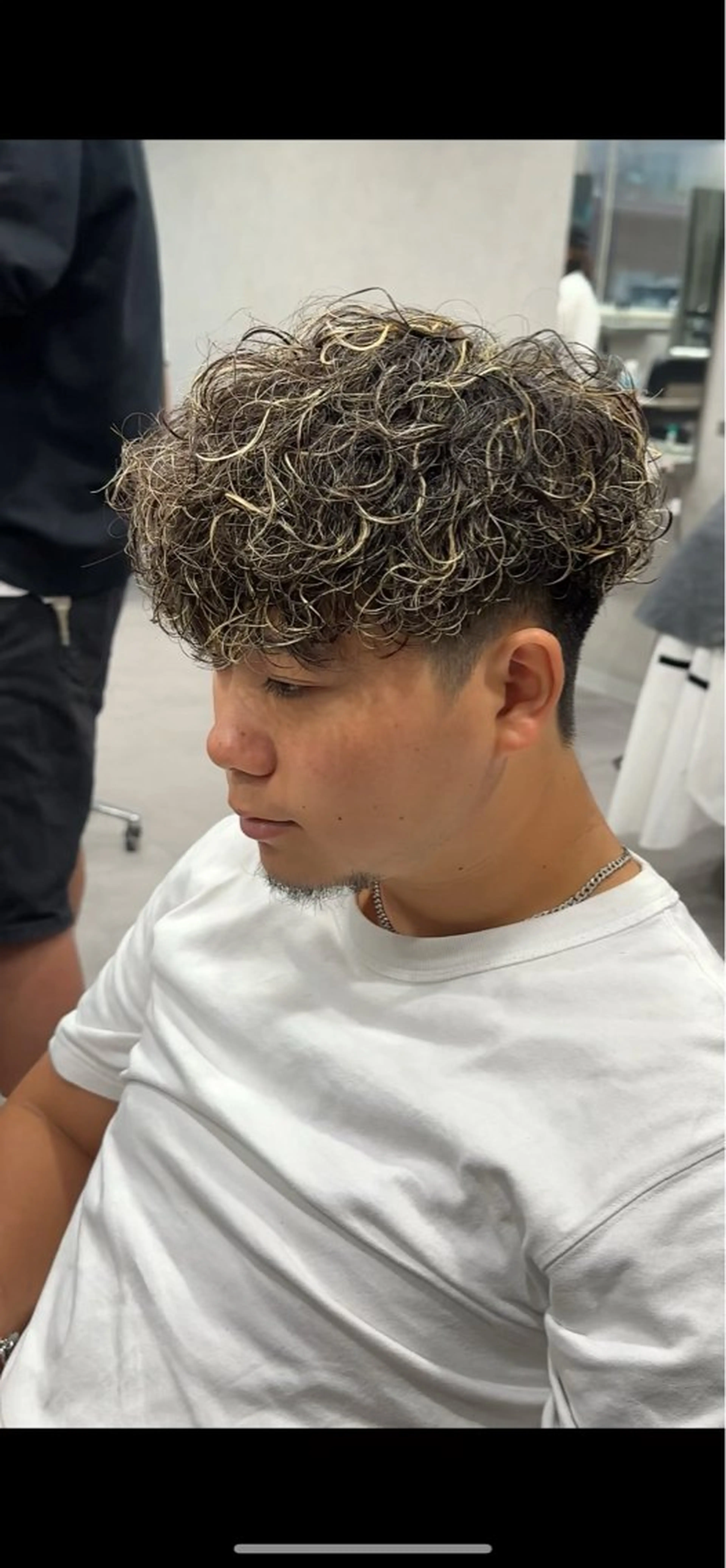 カラー パーマ メンズ メンズパーマ スペインカール 外国人風カラー 大阪メンズパーマ/ 中崎町/森 大和のヘアスタイル