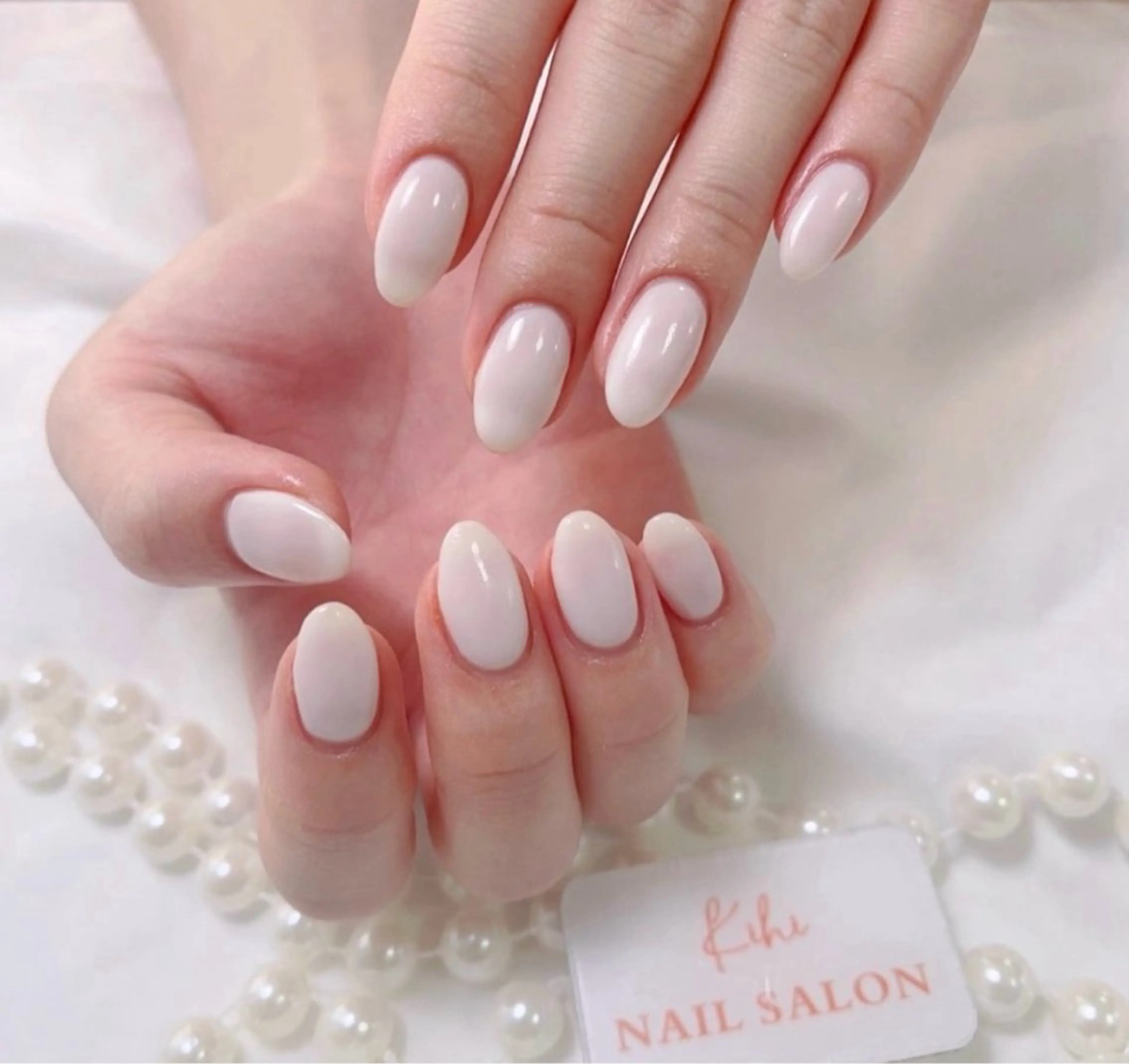 ハンドワンカラー ( ジェルオフ無料 )の写真