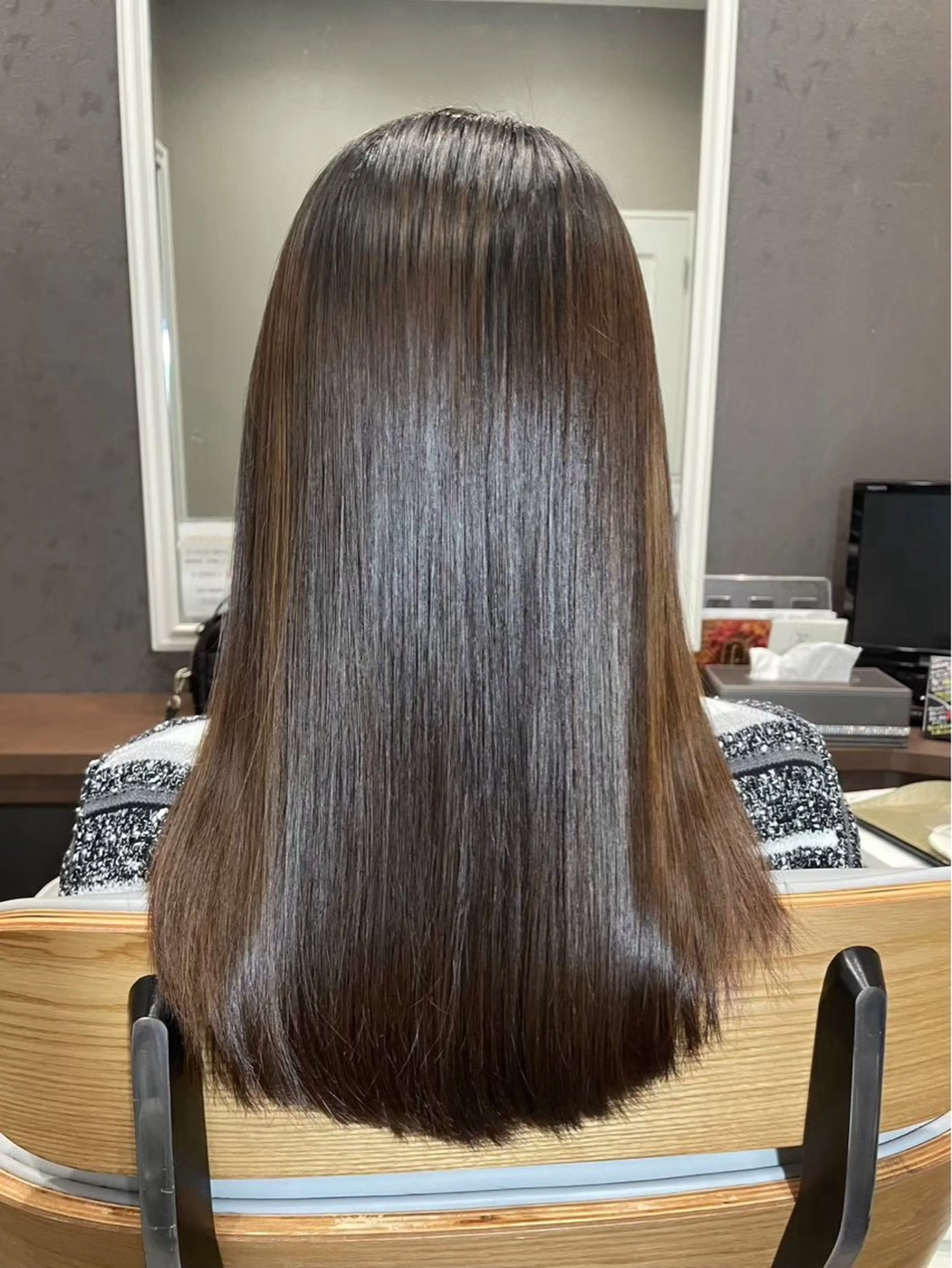 ロング カラー カット ヘアカラー concept   淡路店所属・柴田 桃佳のヘアスタイル