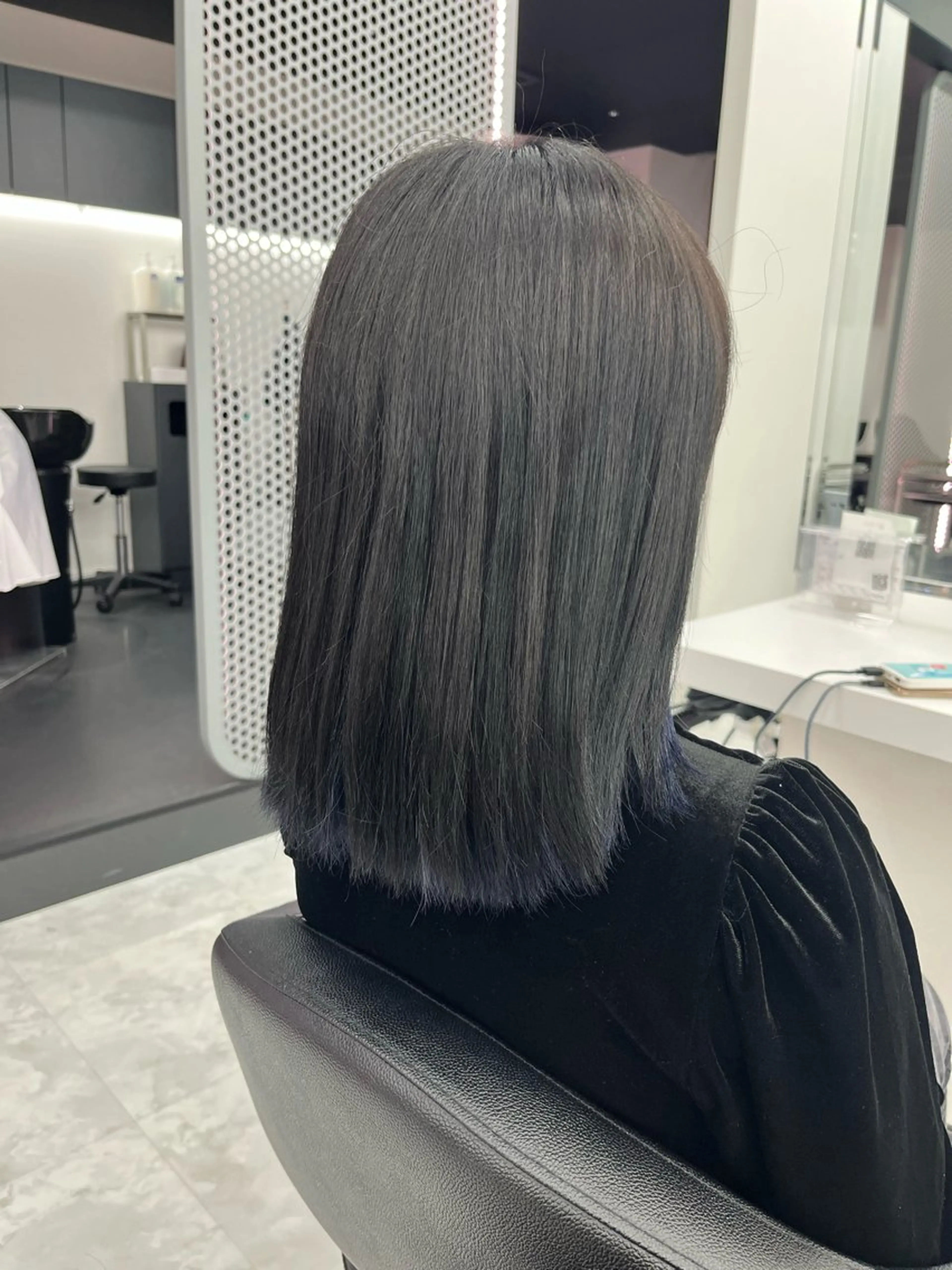 セミロング カラー ヘアカラー トリートメント 💖トレンド秋冬 カラー💖FUTAのヘアスタイル