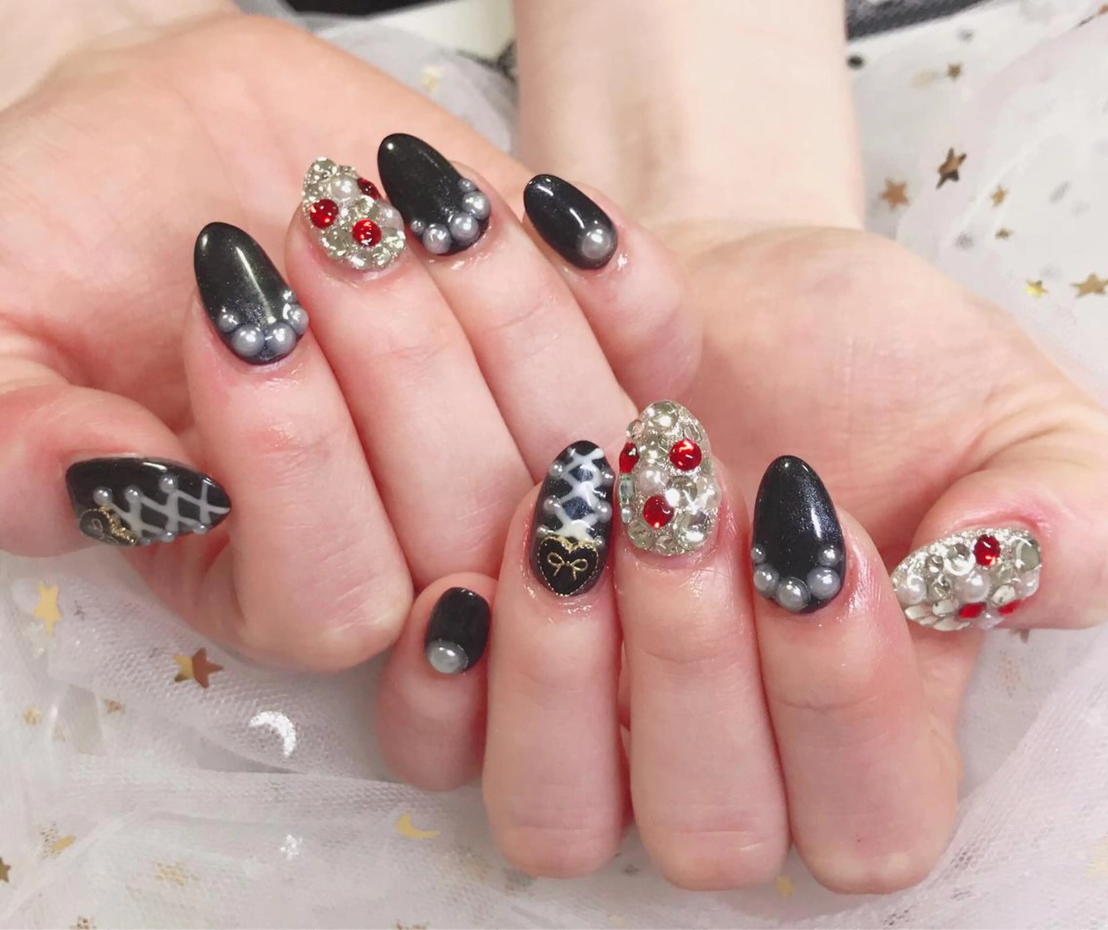 カラー ネイル Q Free nailsのネイルデザイン