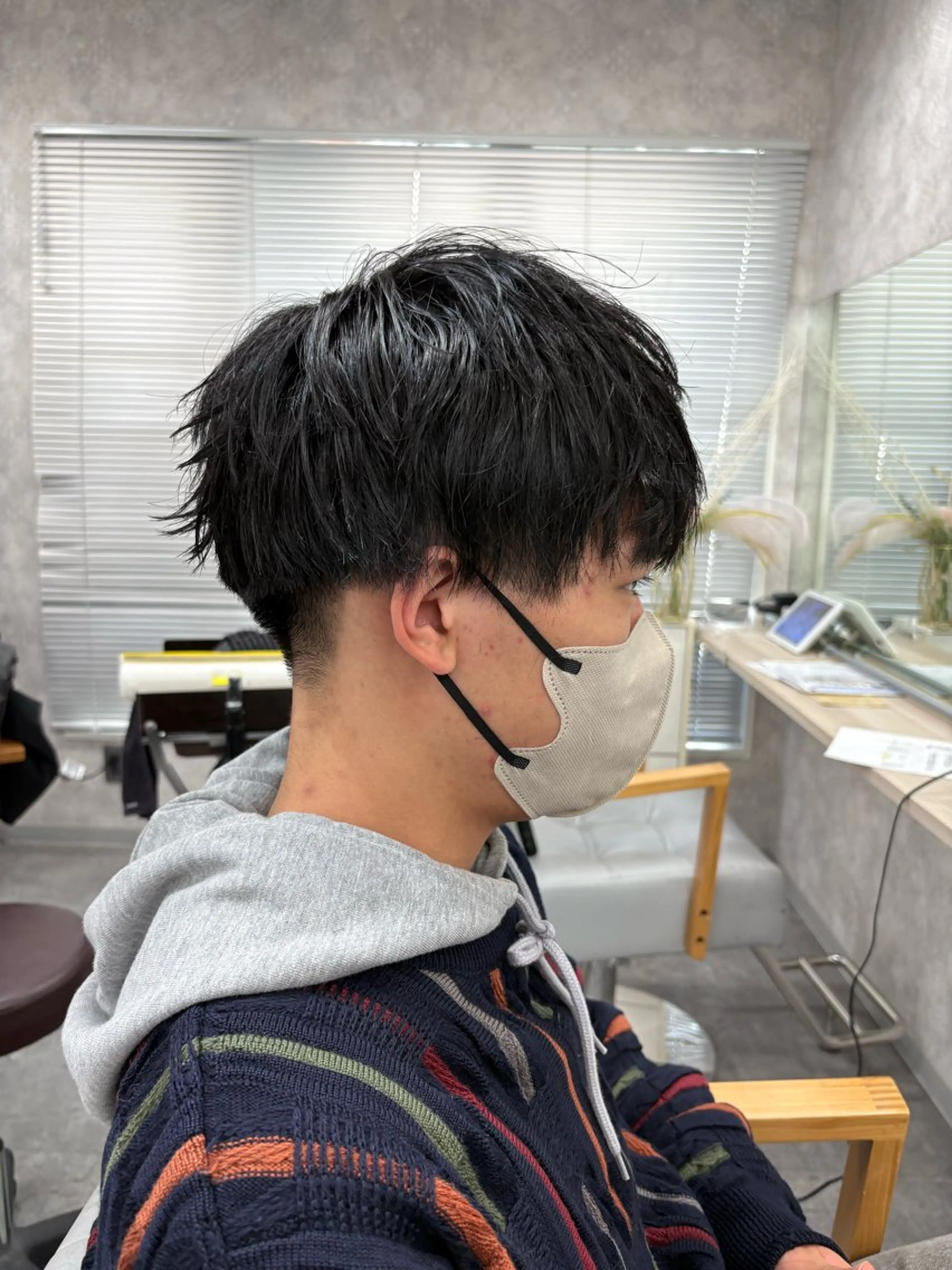 ミディアム メンズ ヘアセット メンズパーマ特化 🔥韓国ヘア職人🔥のヘアスタイル