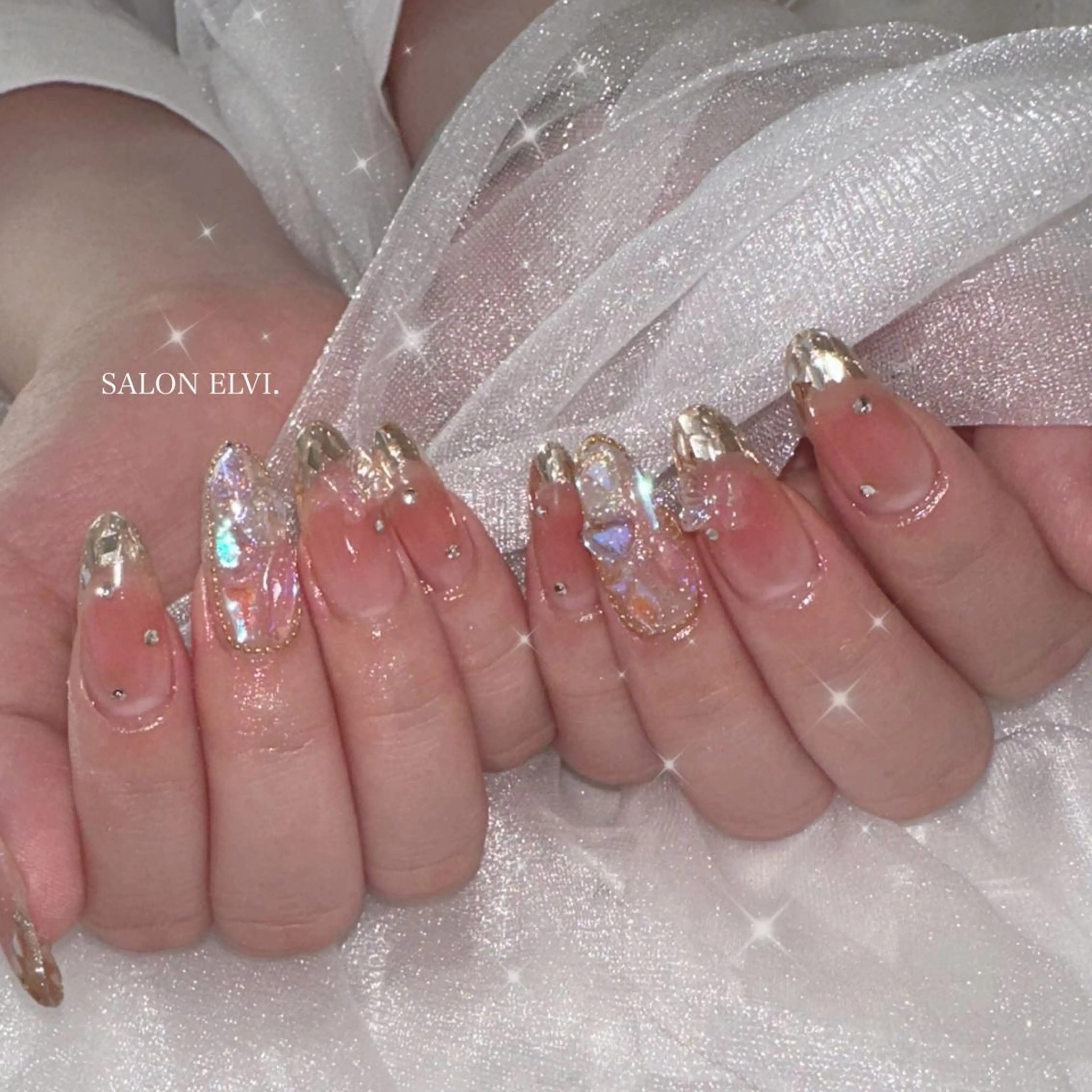 ネイル SALON ELVI.所属・SALON ELVI.のネイルデザイン