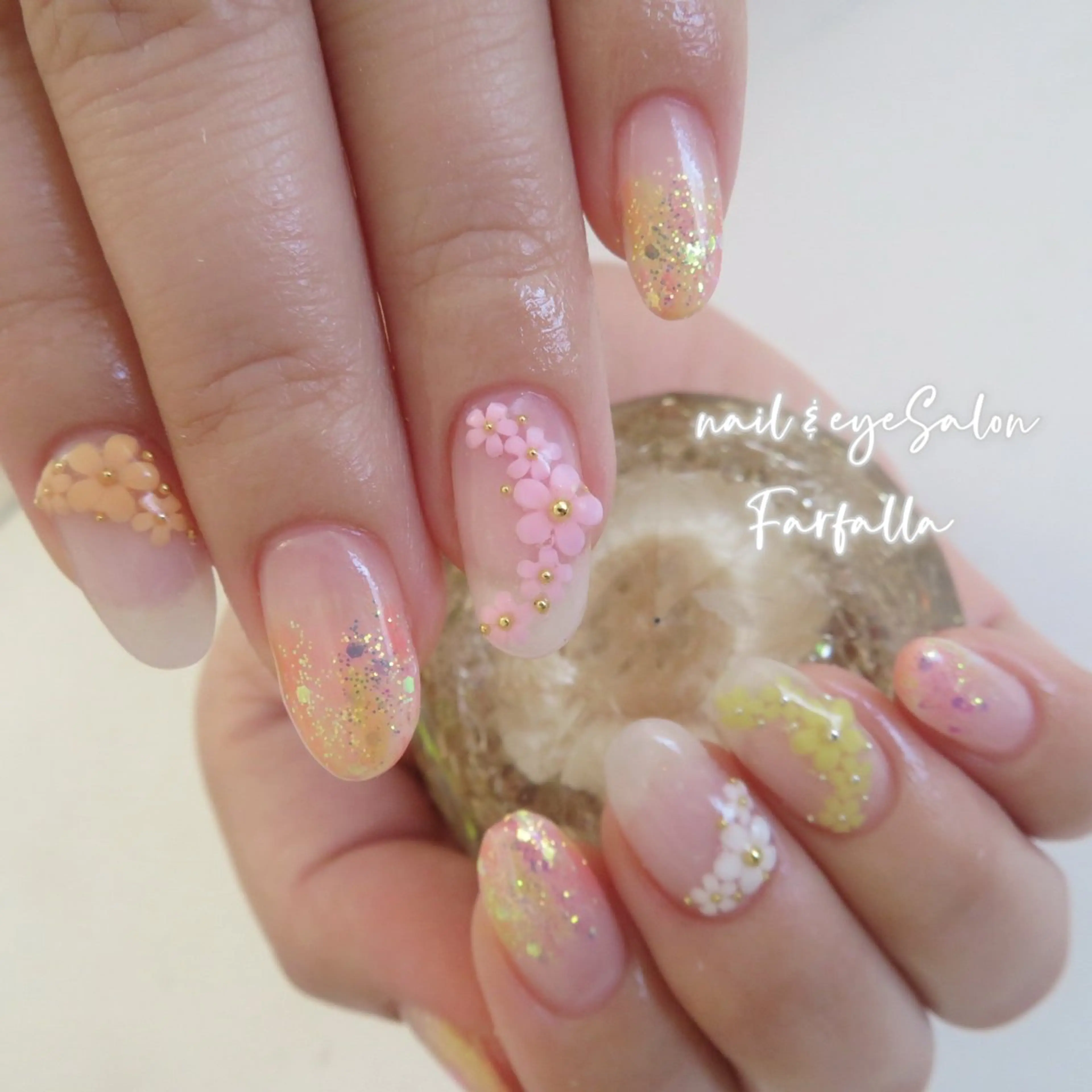 ネイル Farfalla Kieのネイルデザイン