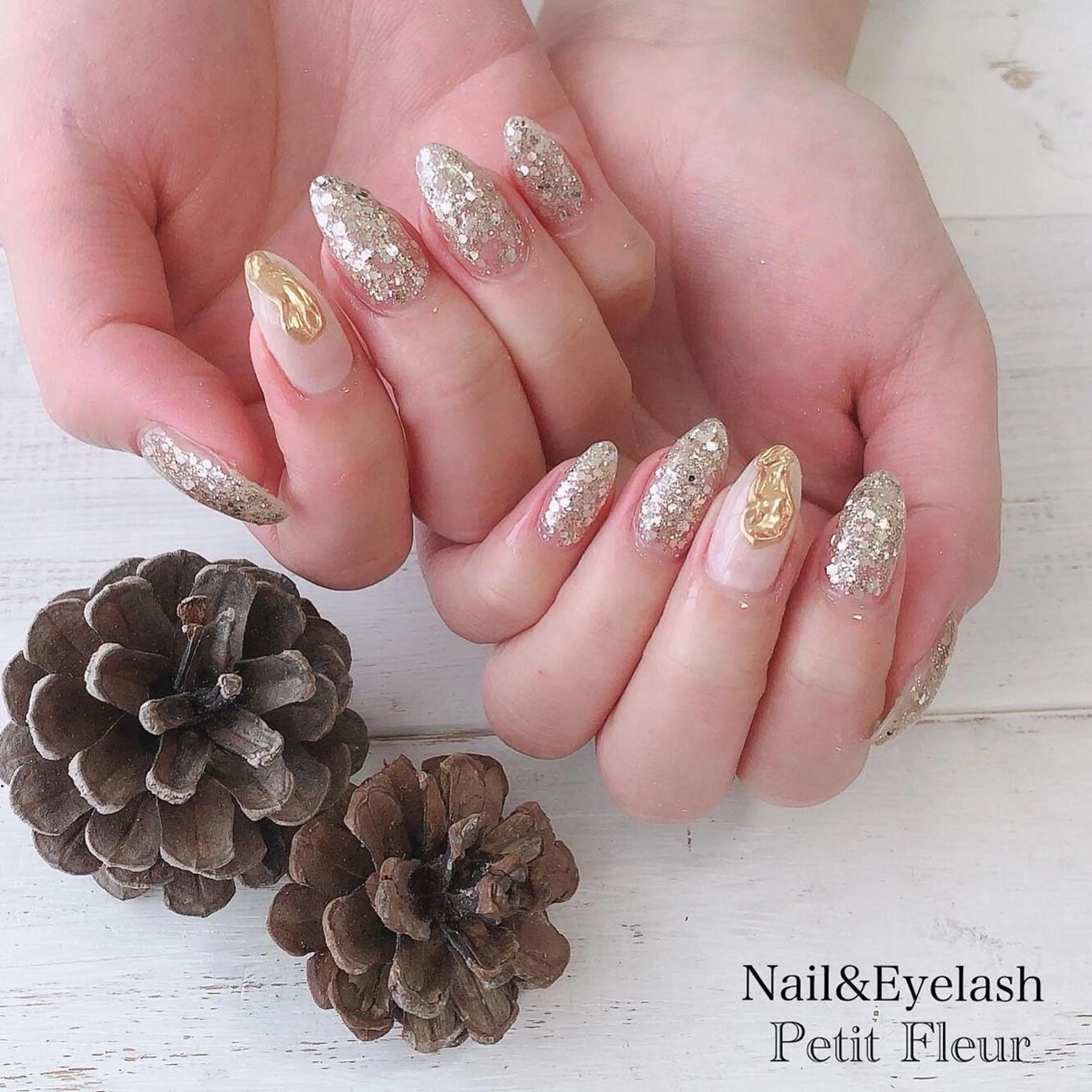 ネイル Petit Fleur所属・青柳 亜梨奈のマツエク・マツパデザイン