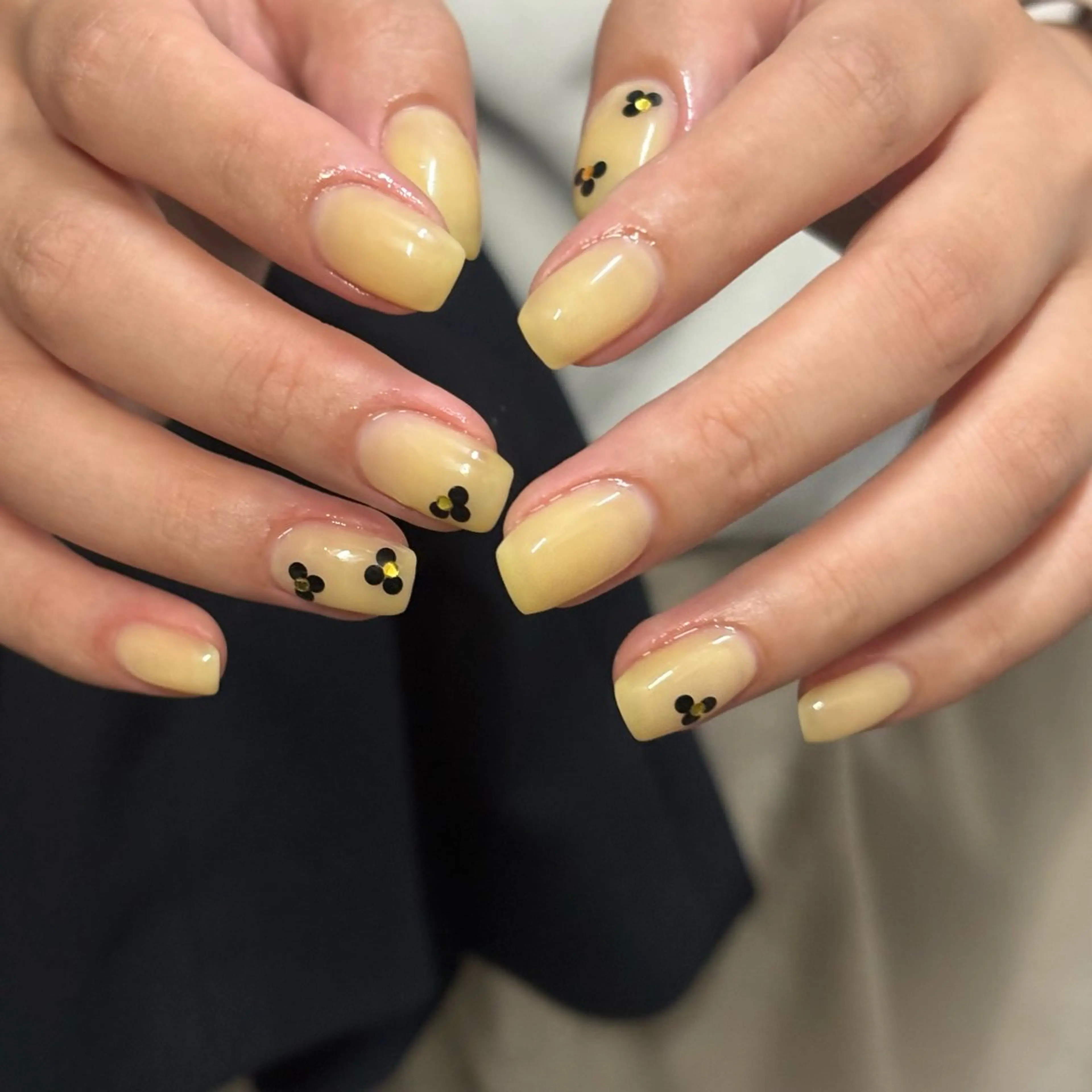 ネイル ハンドネイル カメレオン京橋🌻 草葉由佳のネイルデザイン