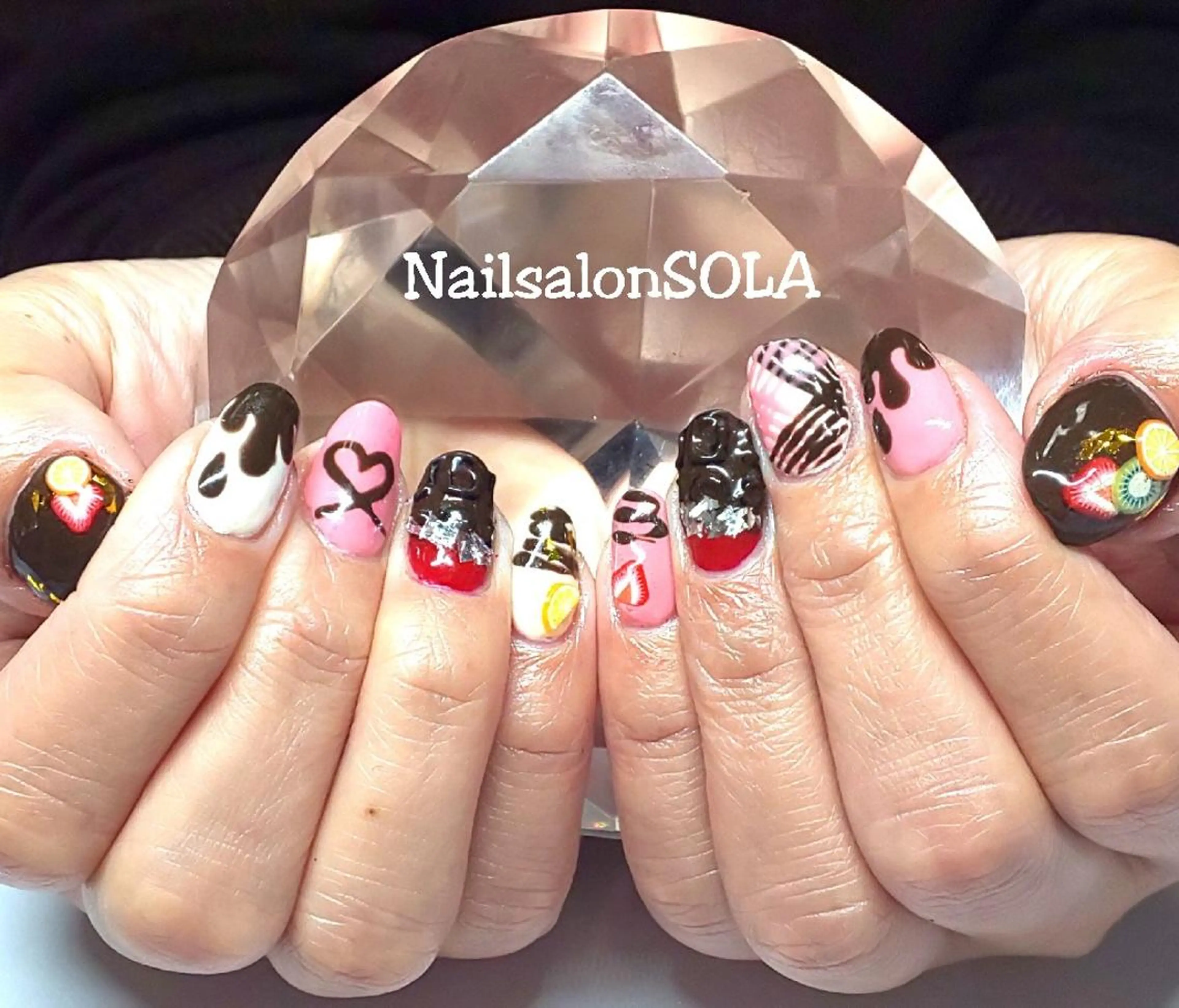 ネイル バレンタイン ハンドネイル 田代 夏子のネイルデザイン