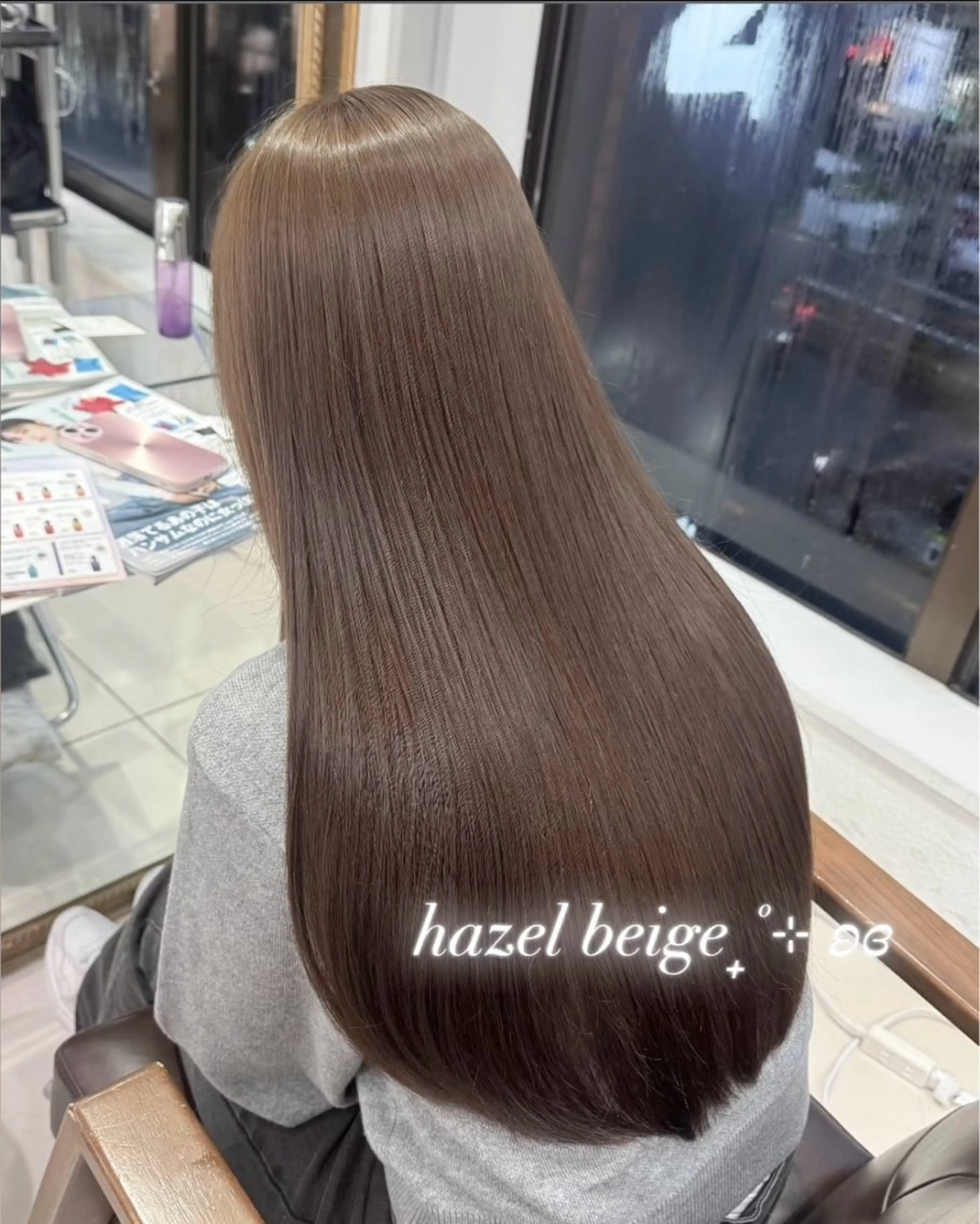 ロング ☘️透明感オリーブ ナミ☘️のヘアスタイル