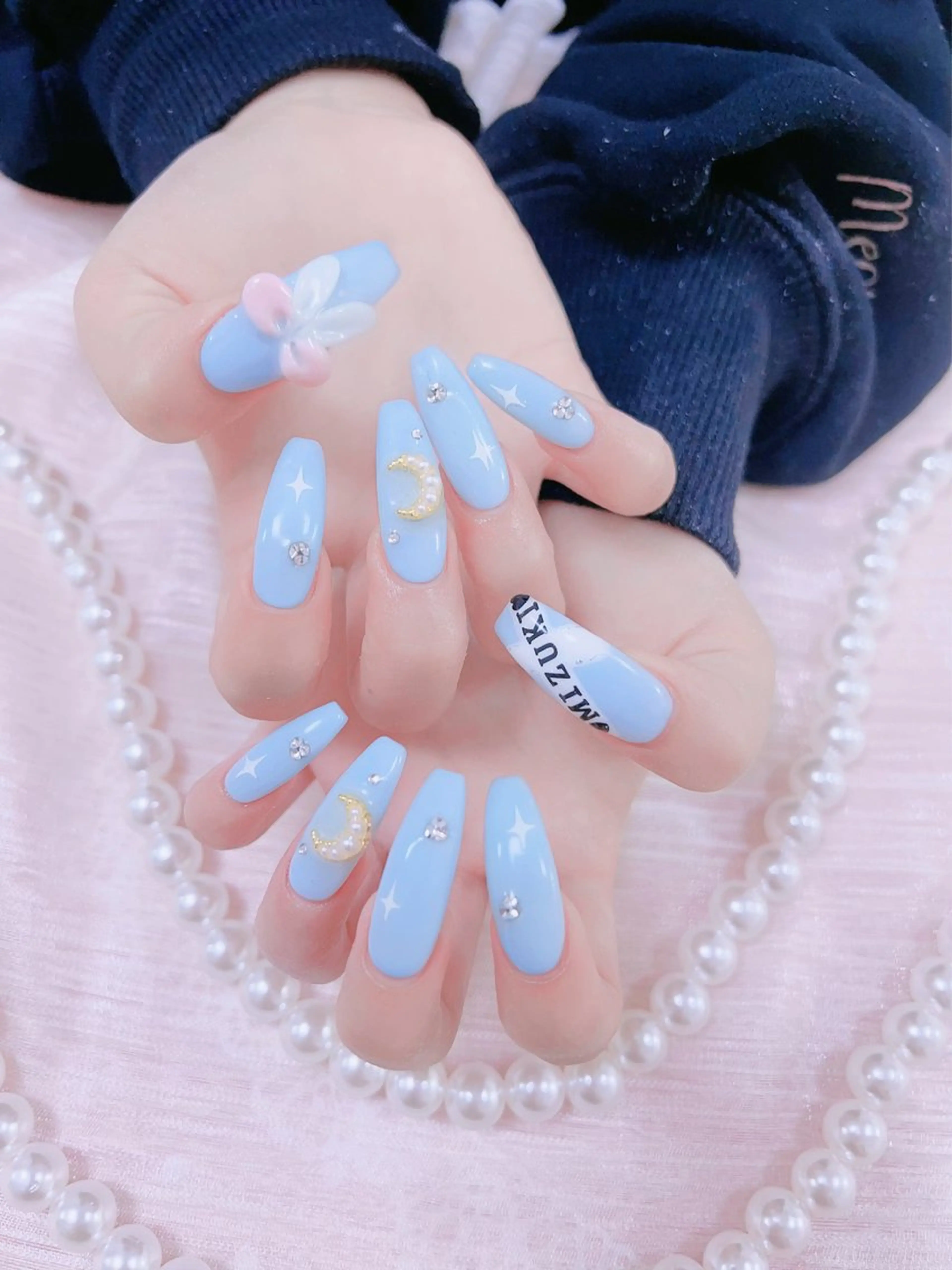 ネイル はぴねす所属・横浜 美夢のネイルデザイン