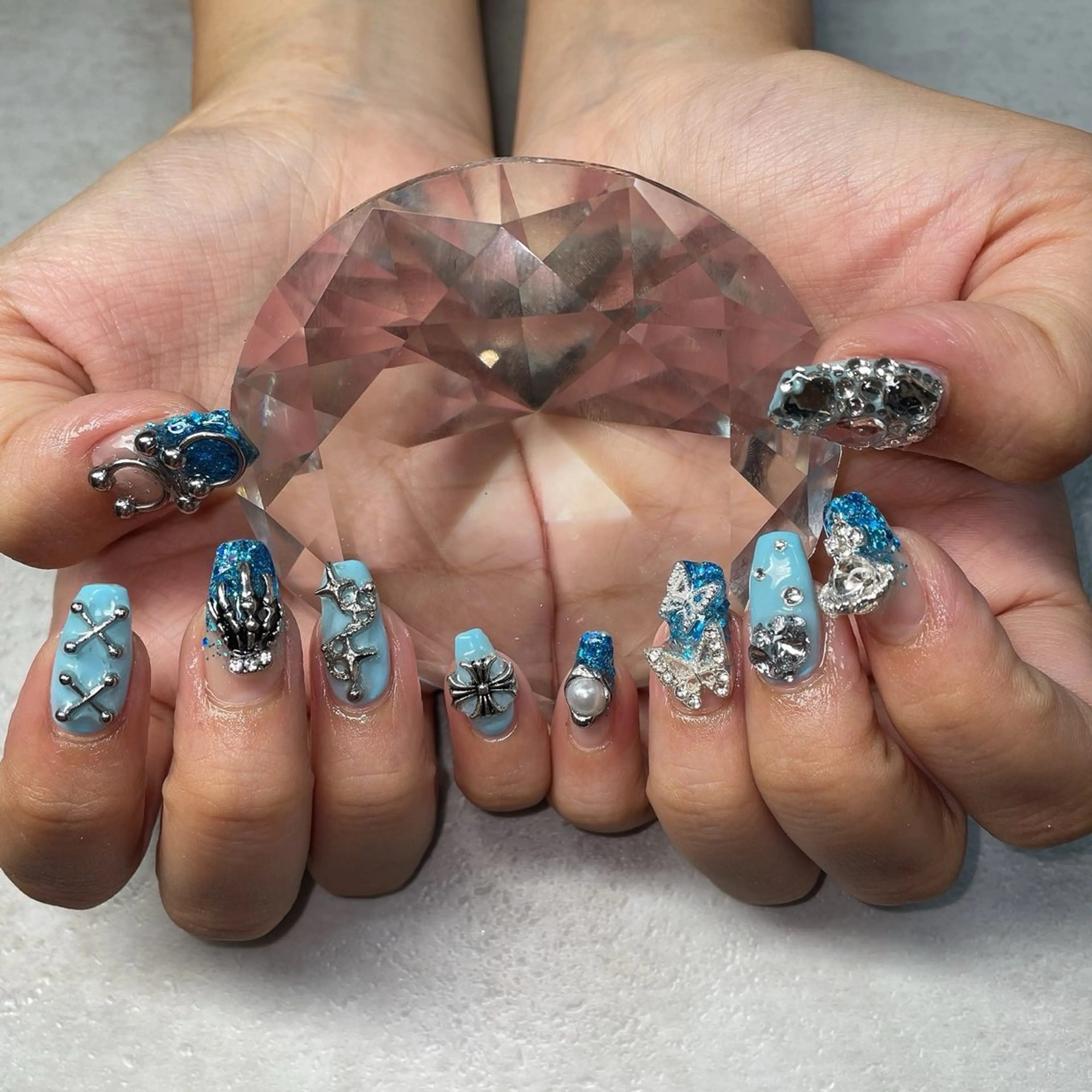 ネイル ハンドネイル One Na1lのネイルデザイン