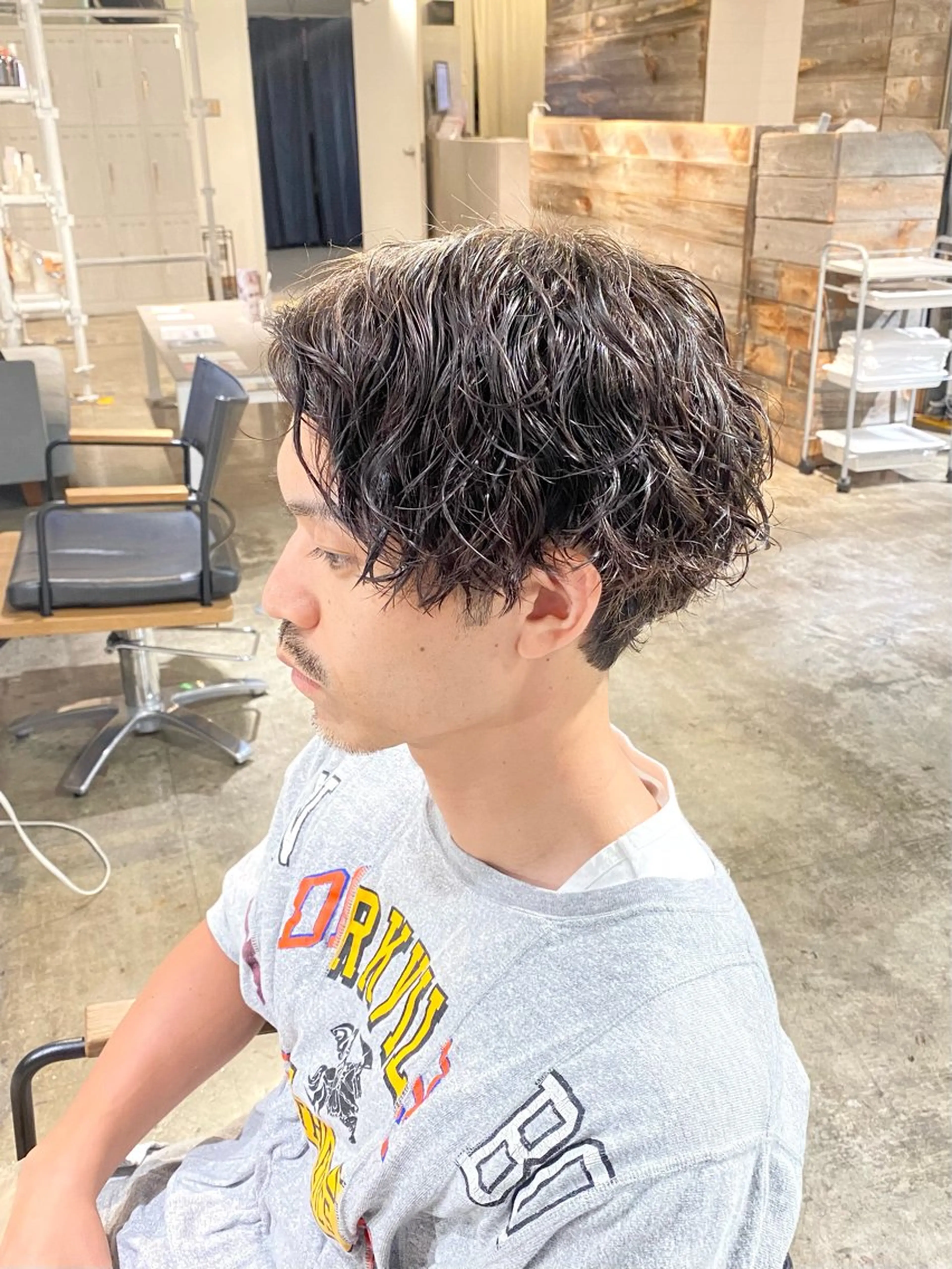 メンズ マッシュ メンズパーマ メンズツイストパーマ 波巻きパーマ ツイストパーマ カット ヘアカラー パーマ トリートメント 骨格補正施術/メンズ 専門美容師/YUYAのヘアスタイル