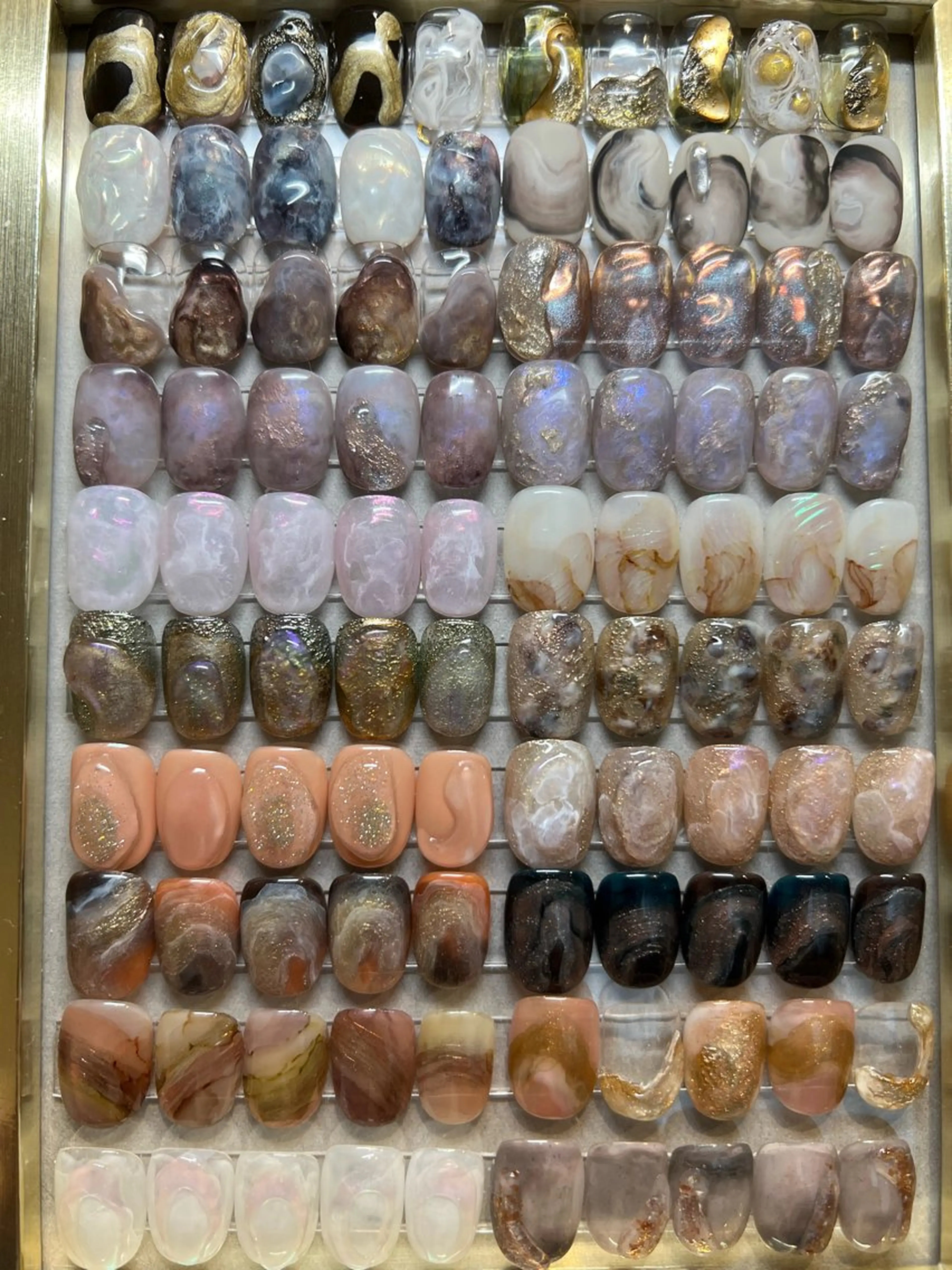 ネイル Ajuga. 太田 さやかのネイルデザイン