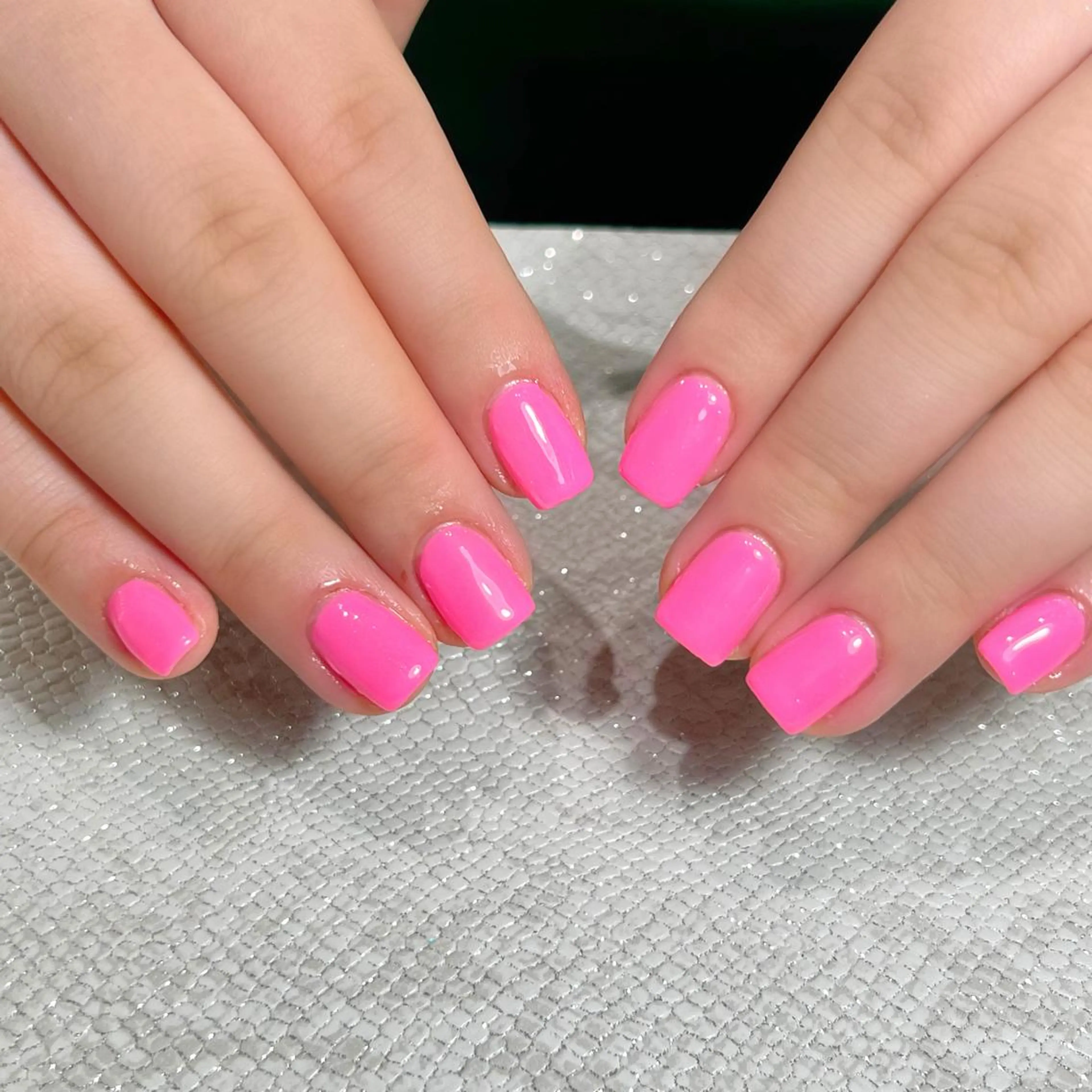 ネイル Mizuliネイル 眉毛メイクのサロンのネイルデザイン