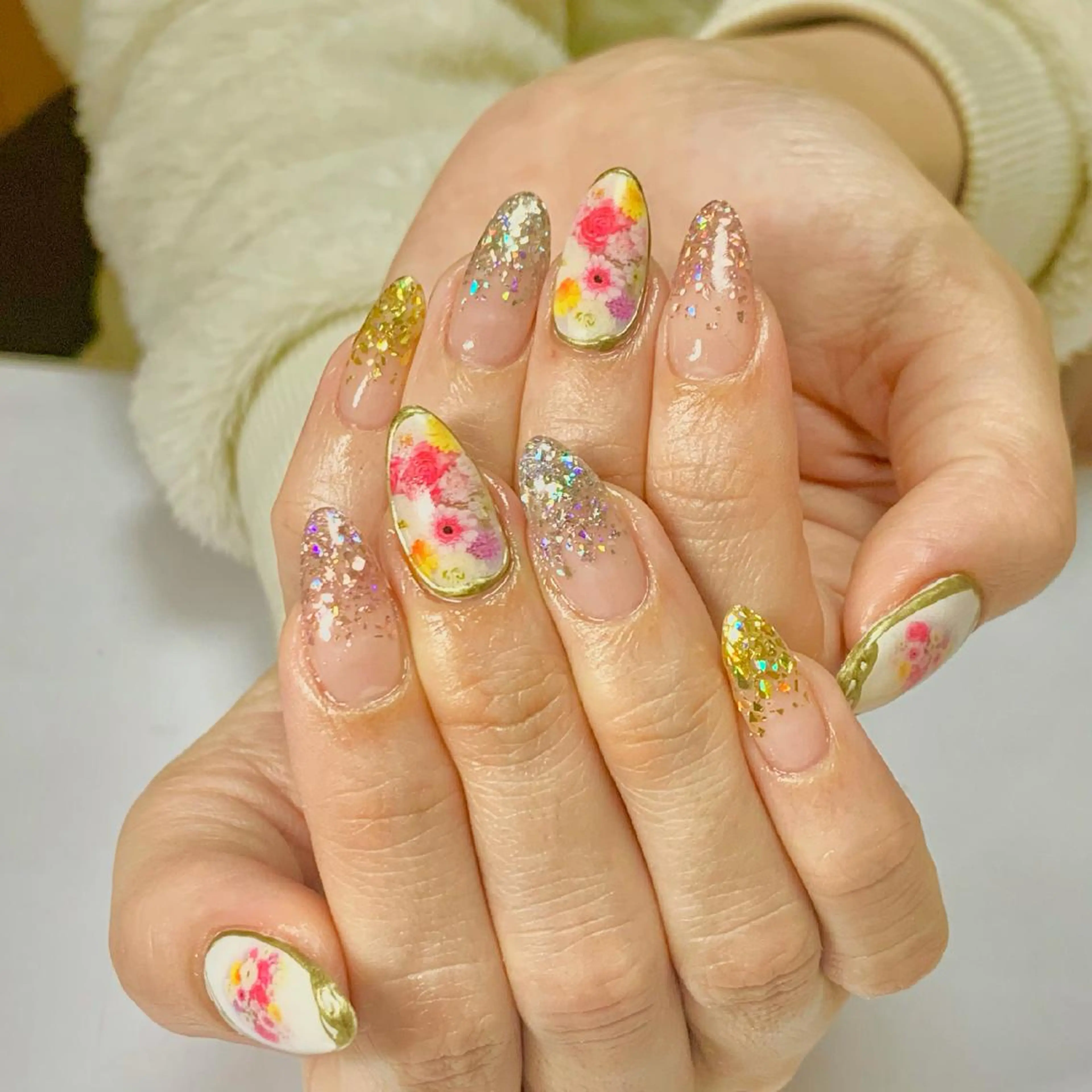 ネイル Bellina Aiのネイルデザイン