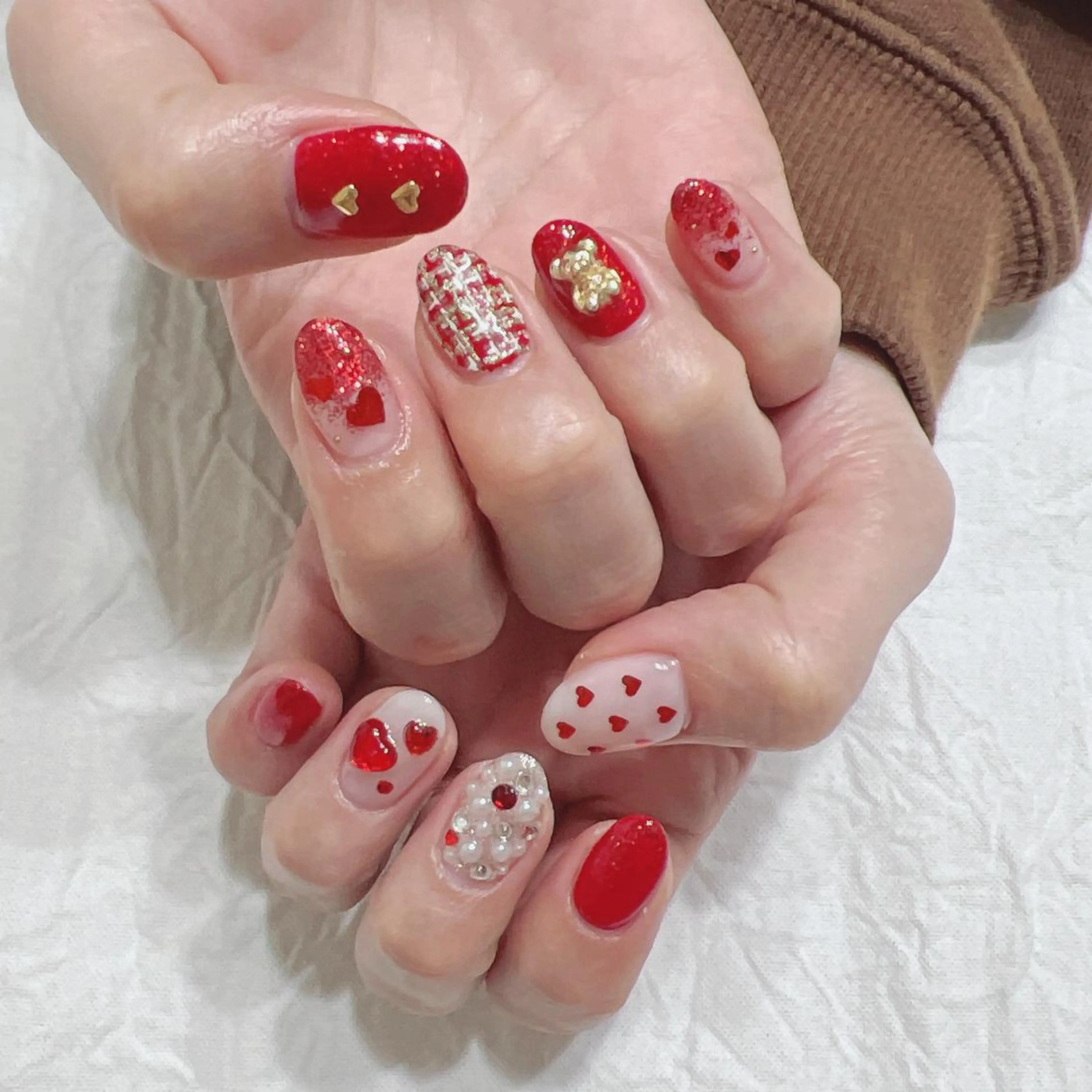 ネイル 赤色 バレンタイン ハンドネイル peaberry nailのネイルデザイン