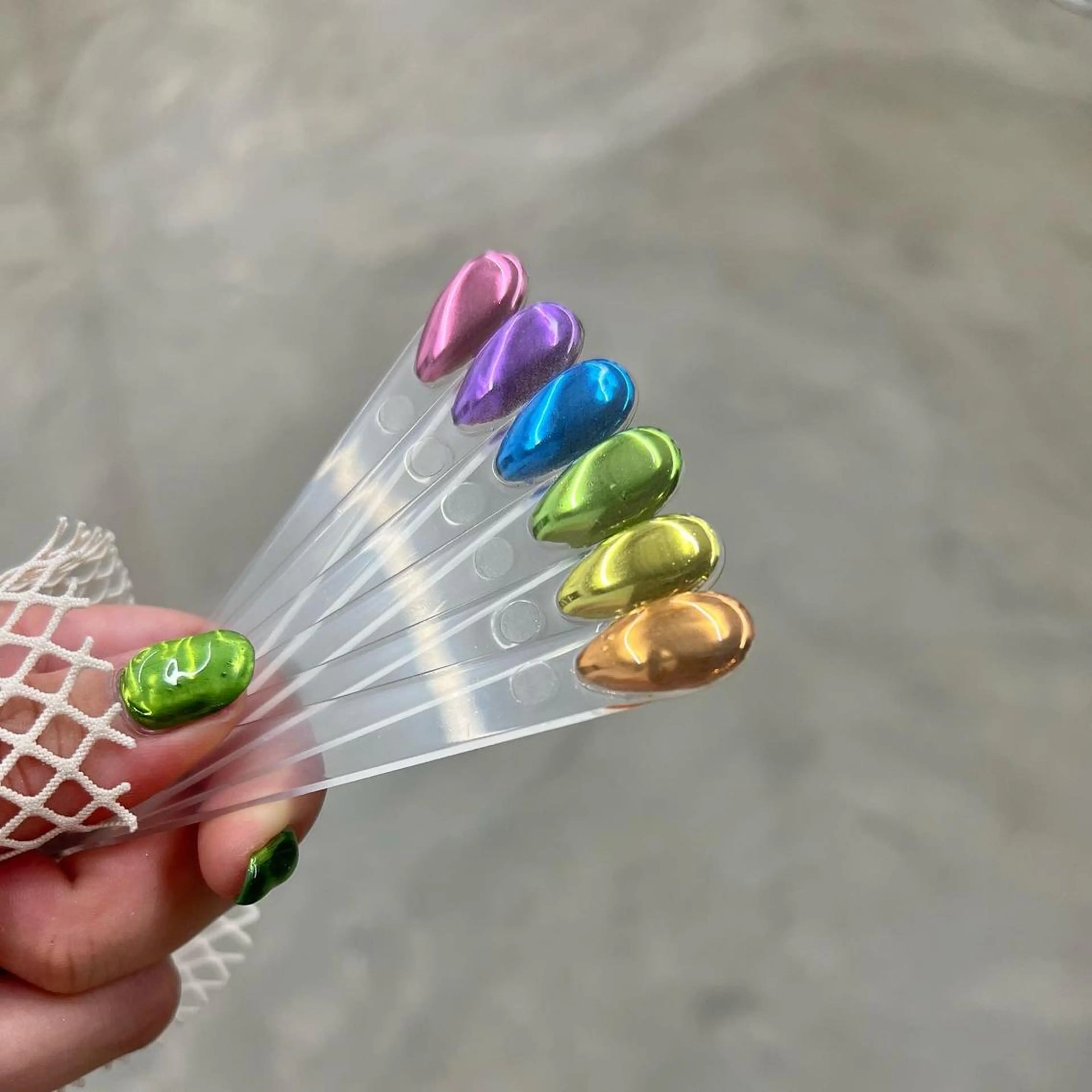 ネイル Nico所属・Nico🌛 Karenのネイルデザイン