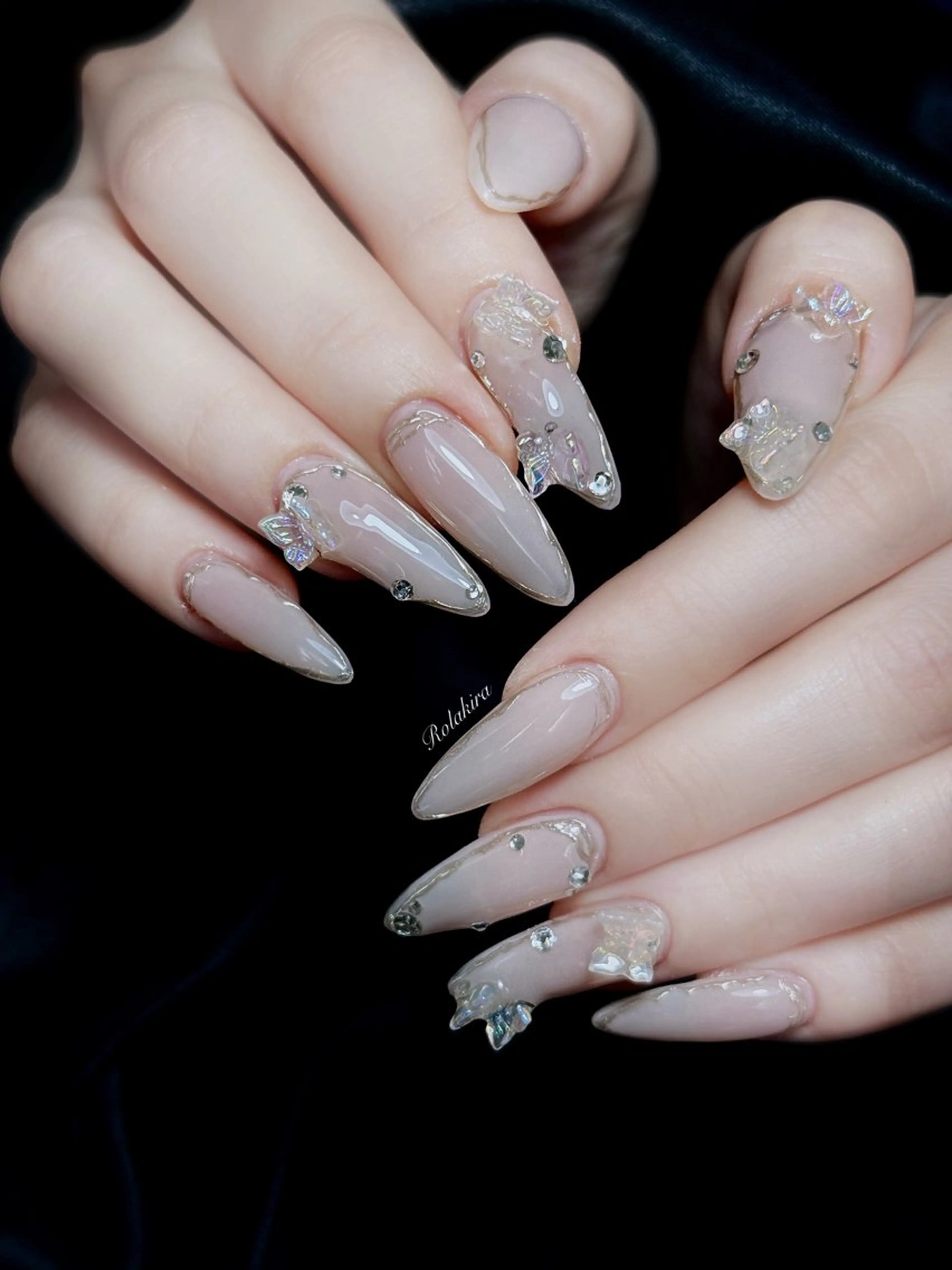 ネイル チークネイル 長さ出し フレンチネイル ジェルネイル 韓国ネイル ハンドネイル Rola kira 麗のネイルデザイン