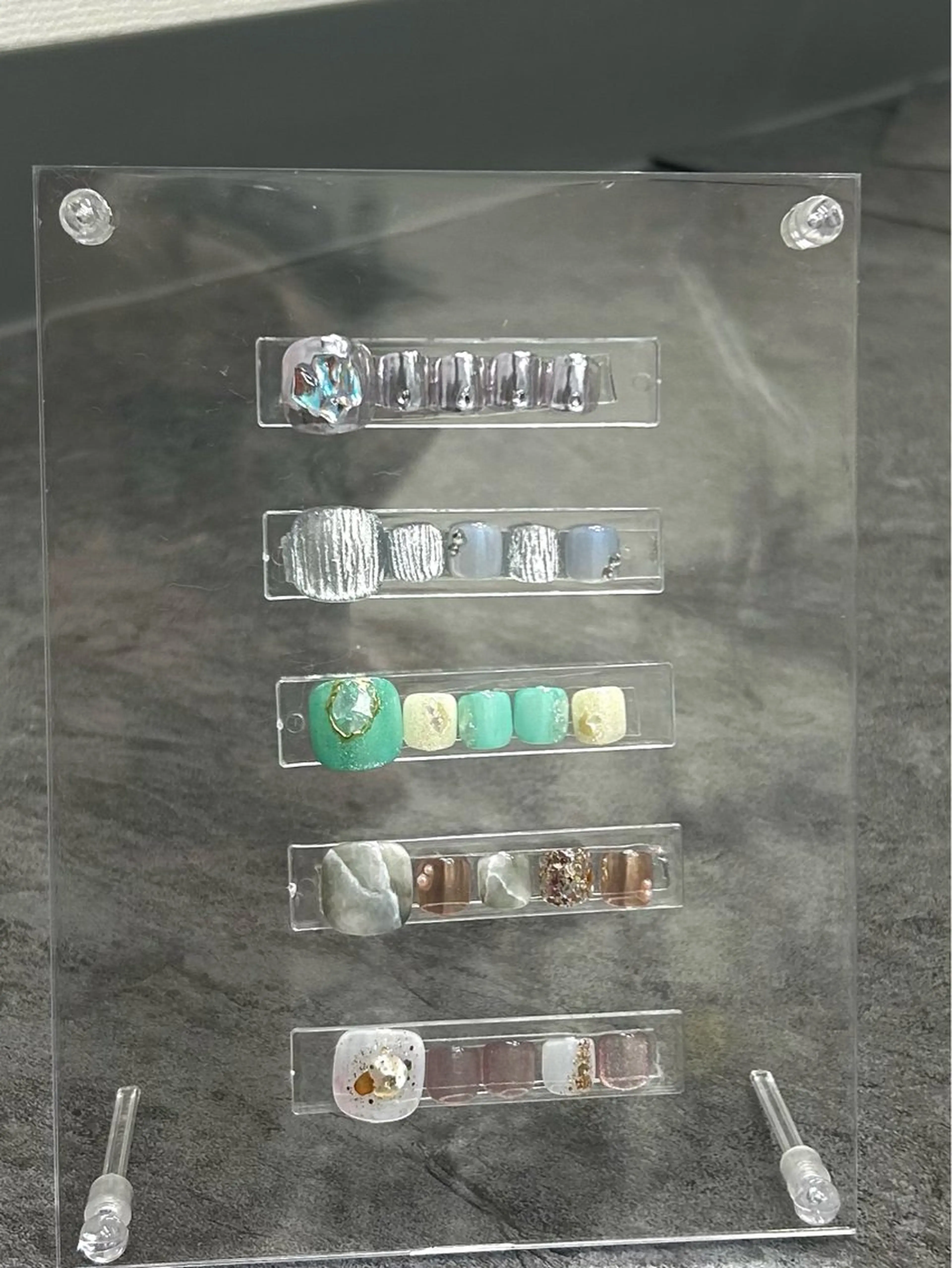 ネイル フットネイル haku 🤍のネイルデザイン