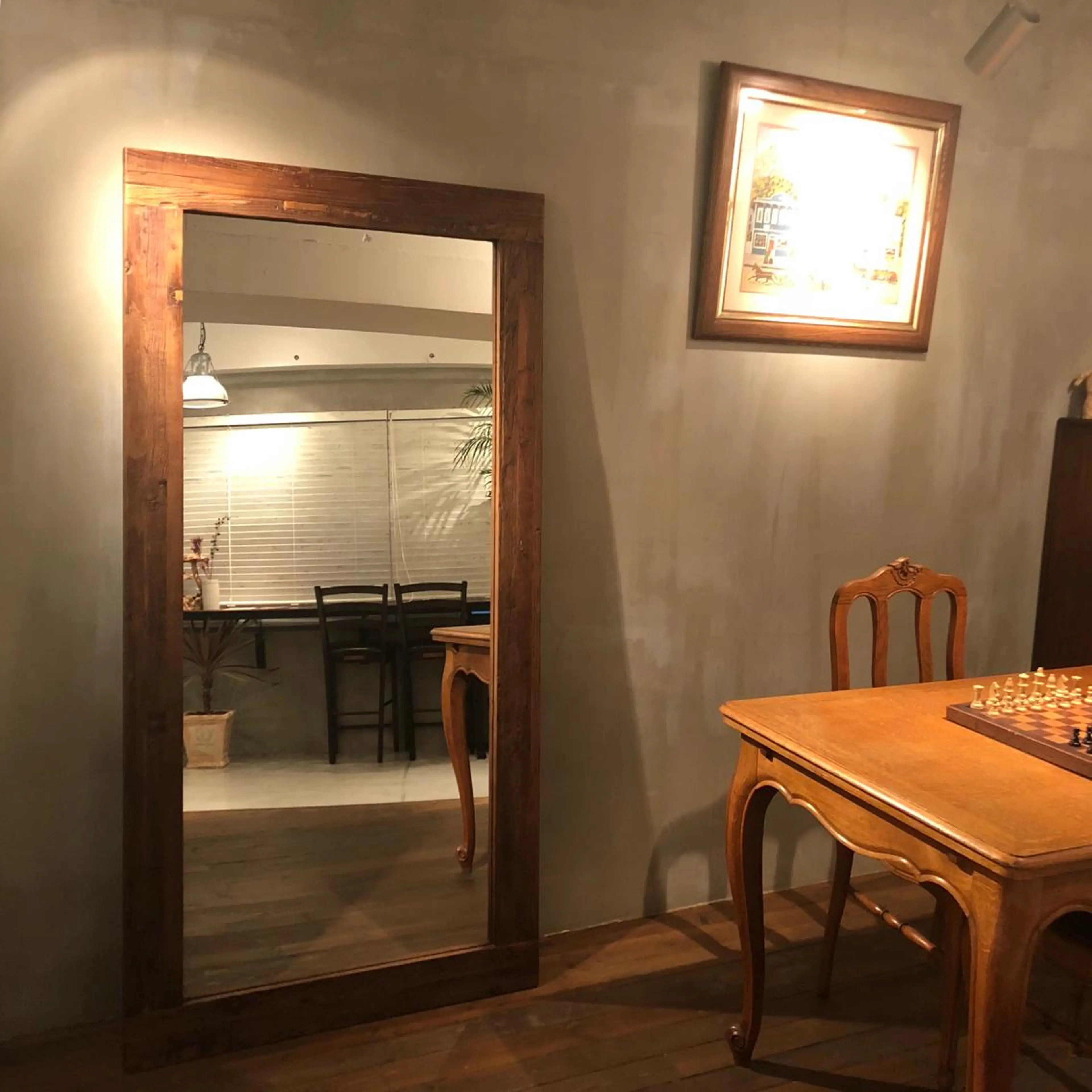 lasPAVILION-ラスパビリオン-所属・las PAVILIONのヘアスタイル