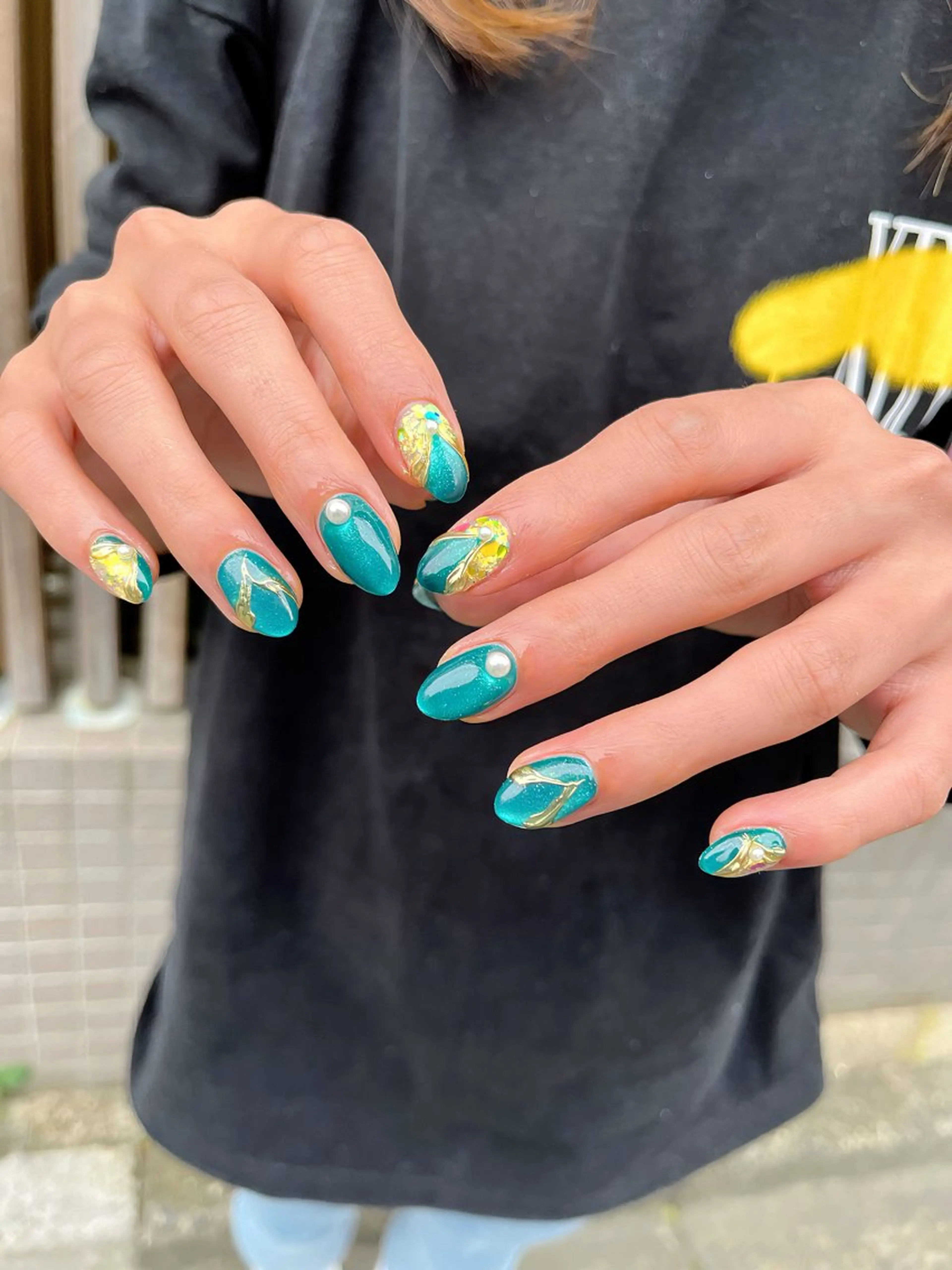 ネイル オーロラネイル チークネイル ハート ミラーネイル リボン ハンドネイル 🫧OPELIA NAIL渋谷🫧のネイルデザイン