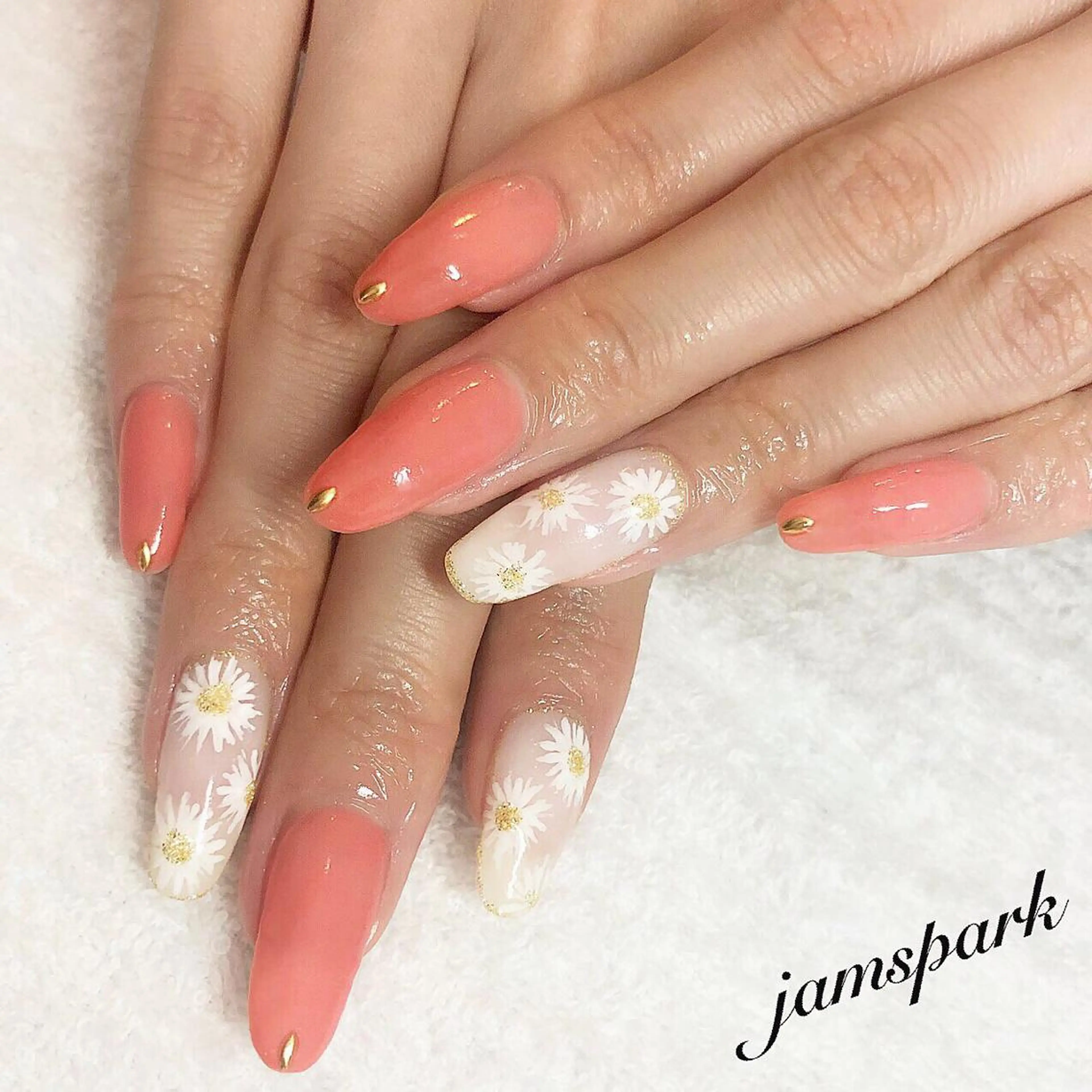 ネイル アートネイル フラワーネイル ジェルネイル ロングネイル オレンジ ハンドネイル jamspark ✨のネイルデザイン