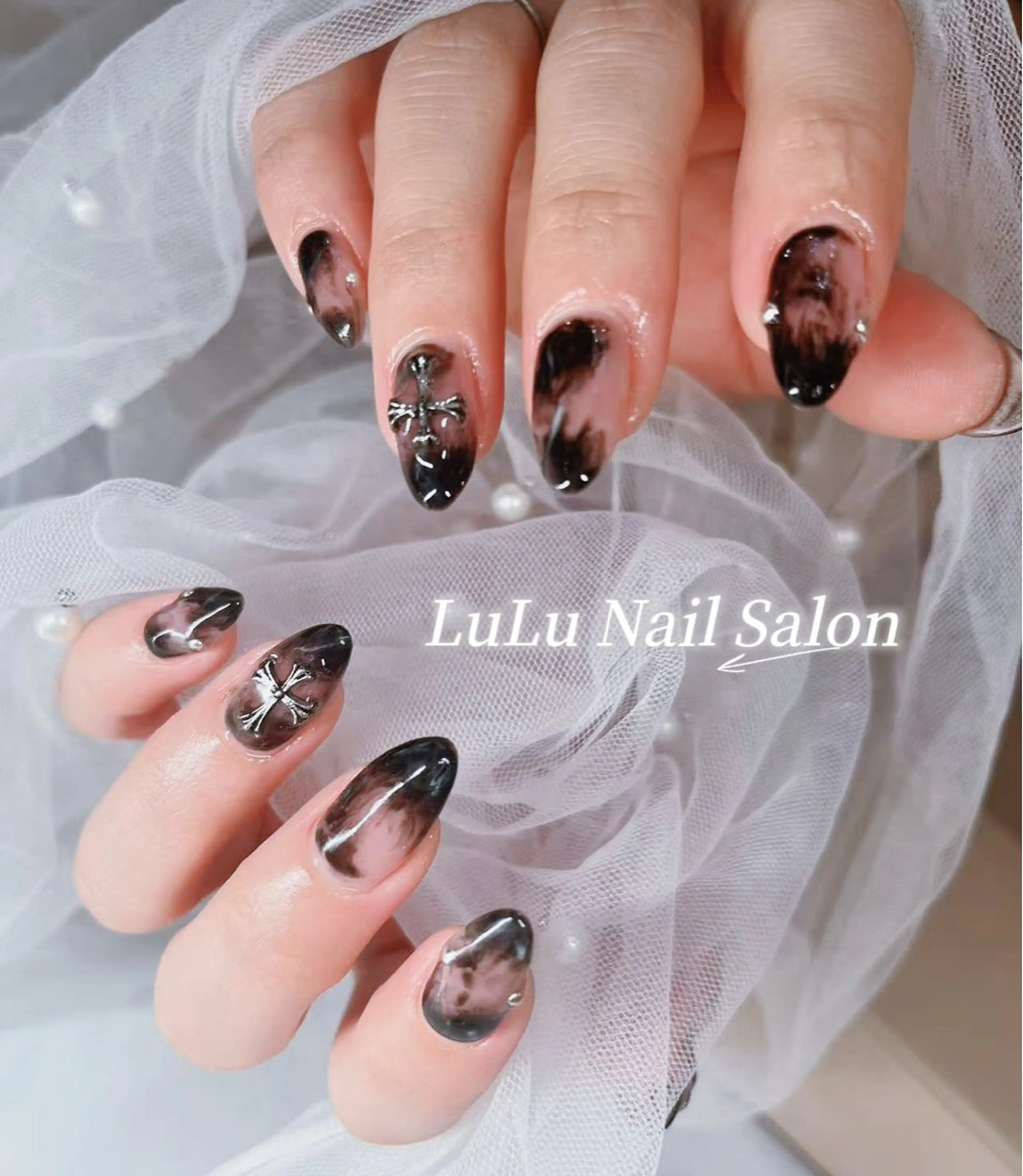 ネイル ハンドネイル LULU Nail  Salon 新宿所属・LU LU NailSalonのネイルデザイン