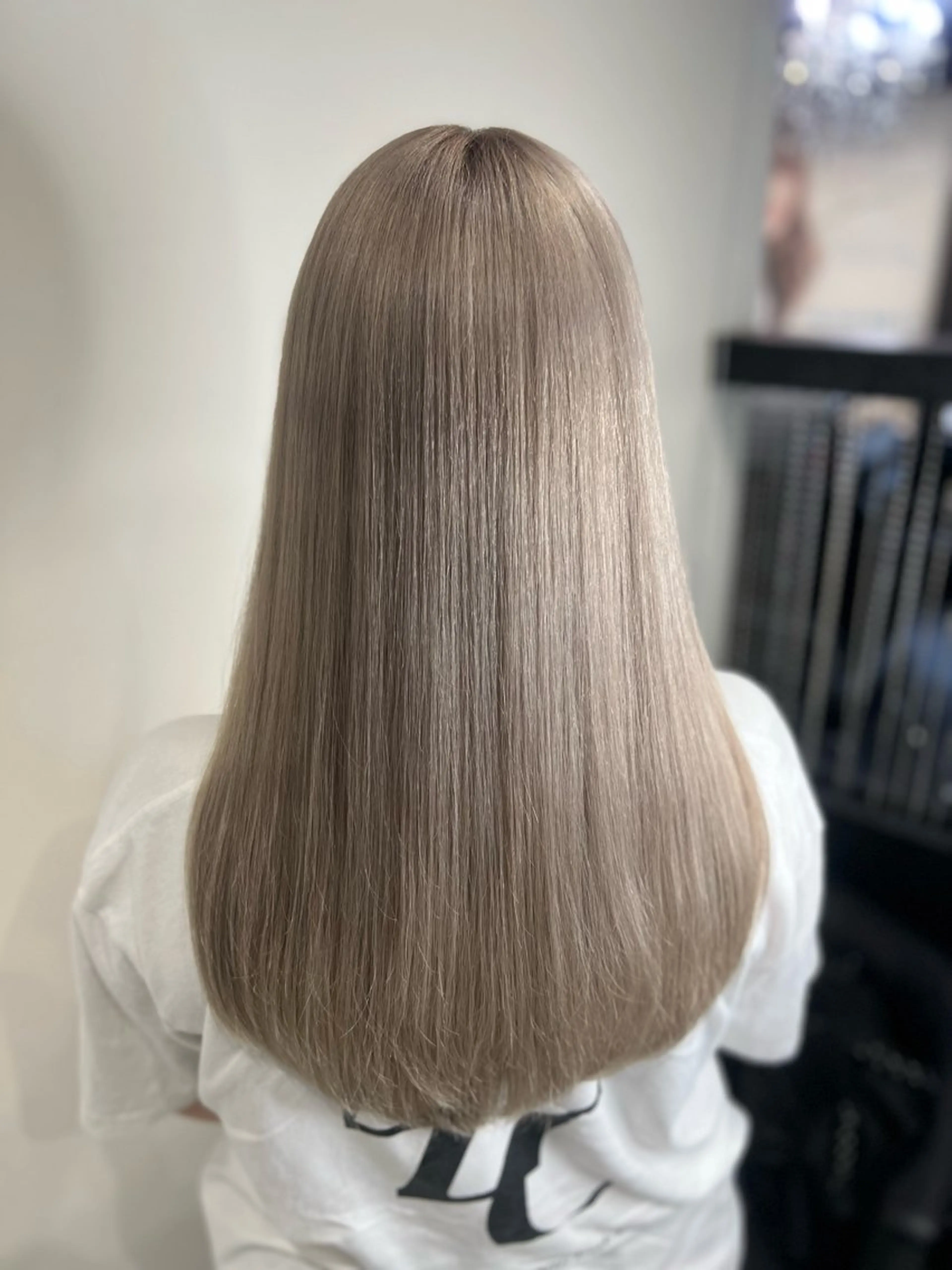 ロング カラー ブリーチ ブロンド ケアブリーチ ホワイトブロンド ヘアカラー トリートメント YUDU🍊 germe/ジェルムのヘアスタイル