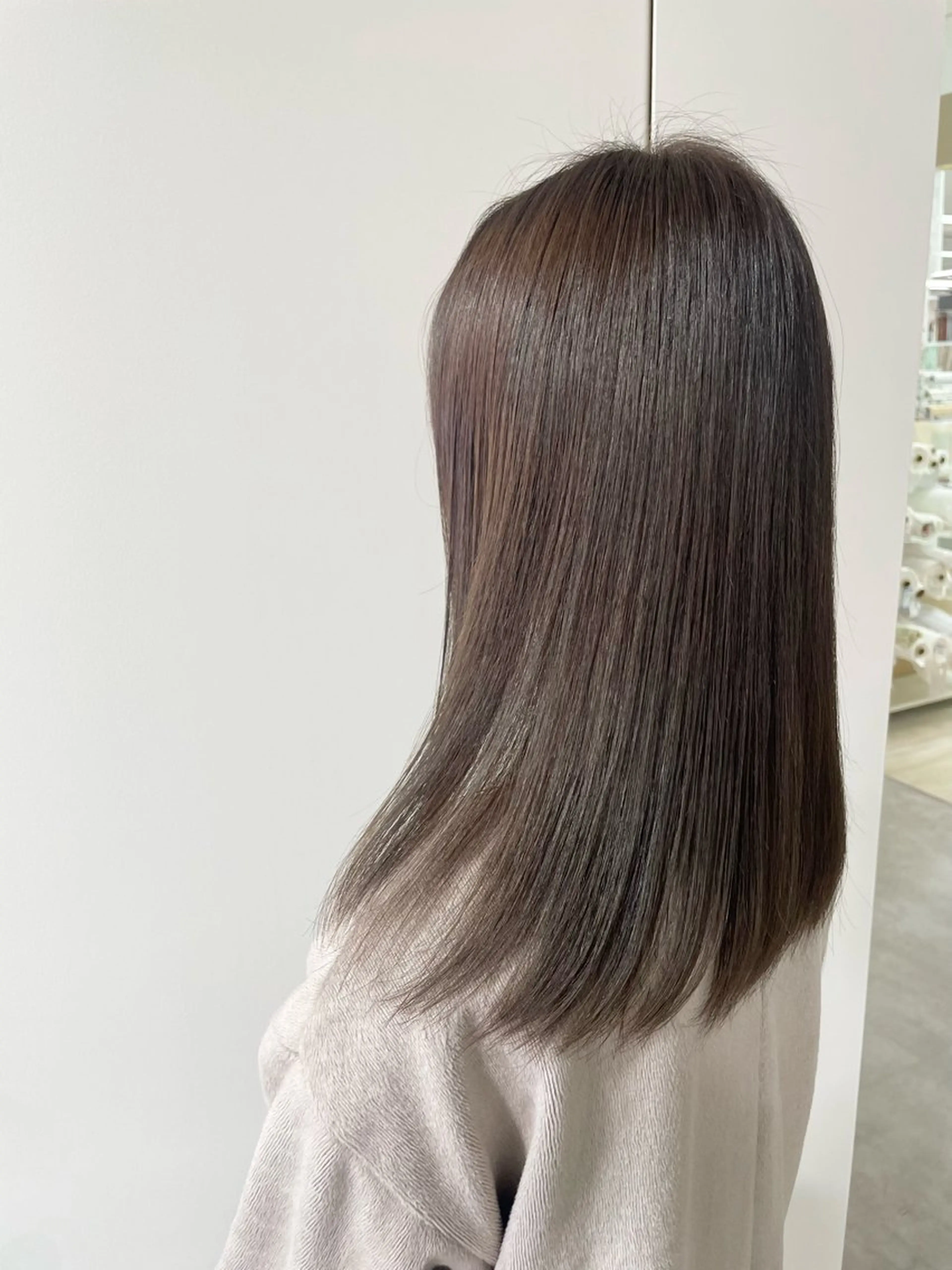 セミロング カラー ヘアカラー トリートメント 🦋艶髪ハイトーン / Mio🦋のヘアスタイル