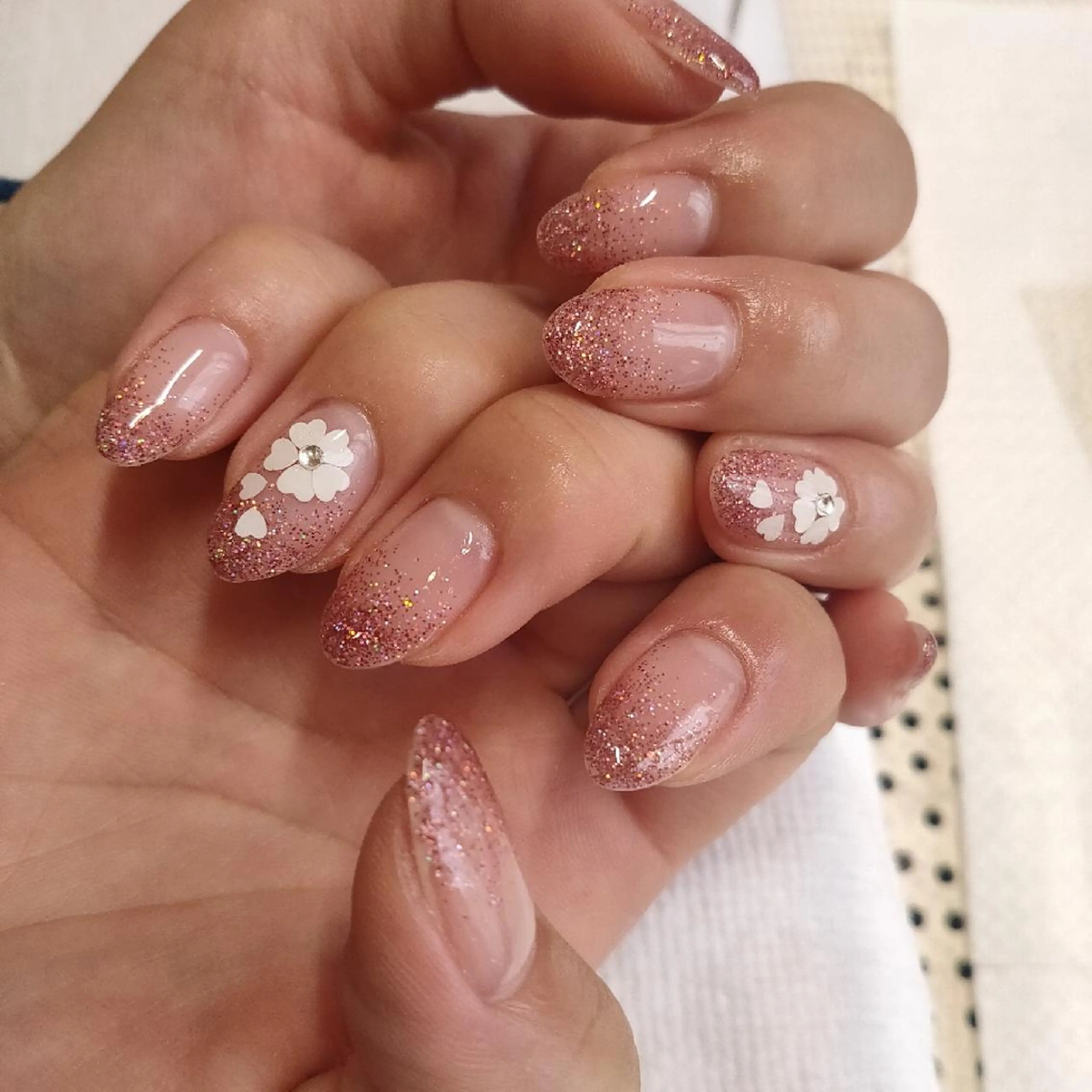ネイル ラメ(グリッター) ラメグラデーション ecrin kana🌺のネイルデザイン