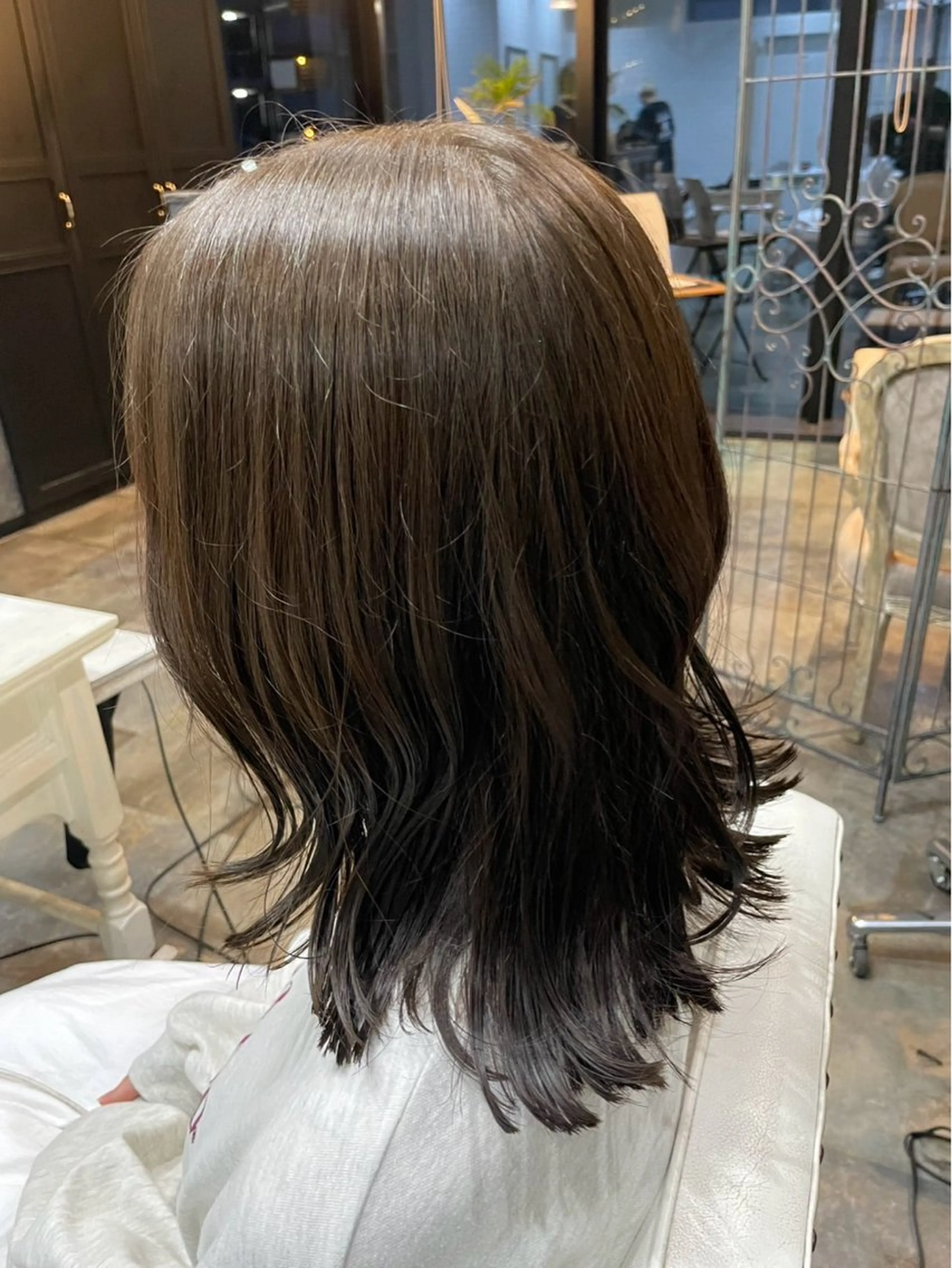 ミディアム ボブレイヤー ミディアムパーマ ミストバング ボブ ハイライト The Apartment of Solon Citta 船橋609所属・髪質改善/縮毛矯正/ 美髪/個室/ハラのヘアスタイル