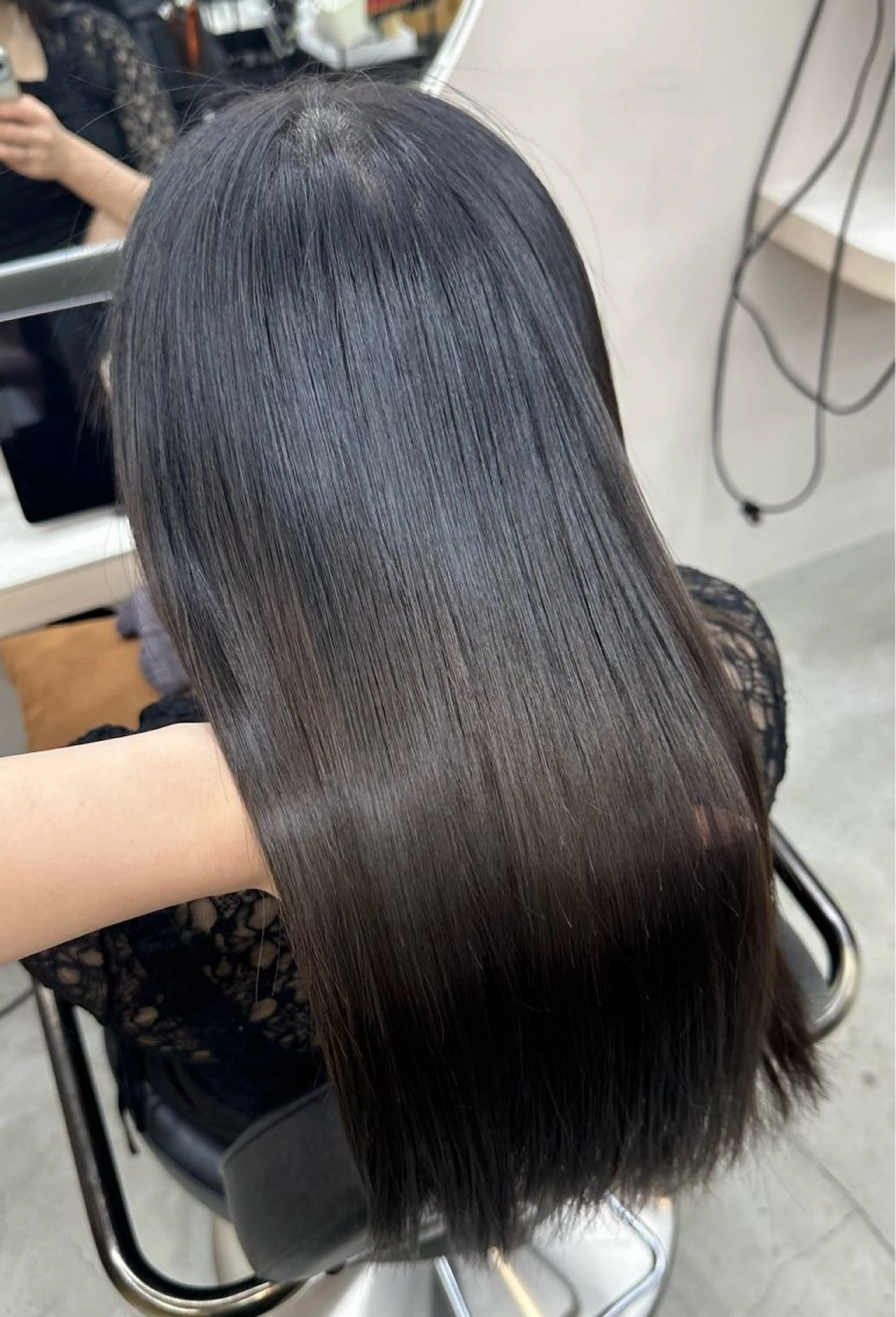 ロング パーマ 縮毛矯正 vicca 'ekolu【English speaking hair salon】所属・misaki🎀 ᩚ カラー/縮毛矯正のヘアスタイル