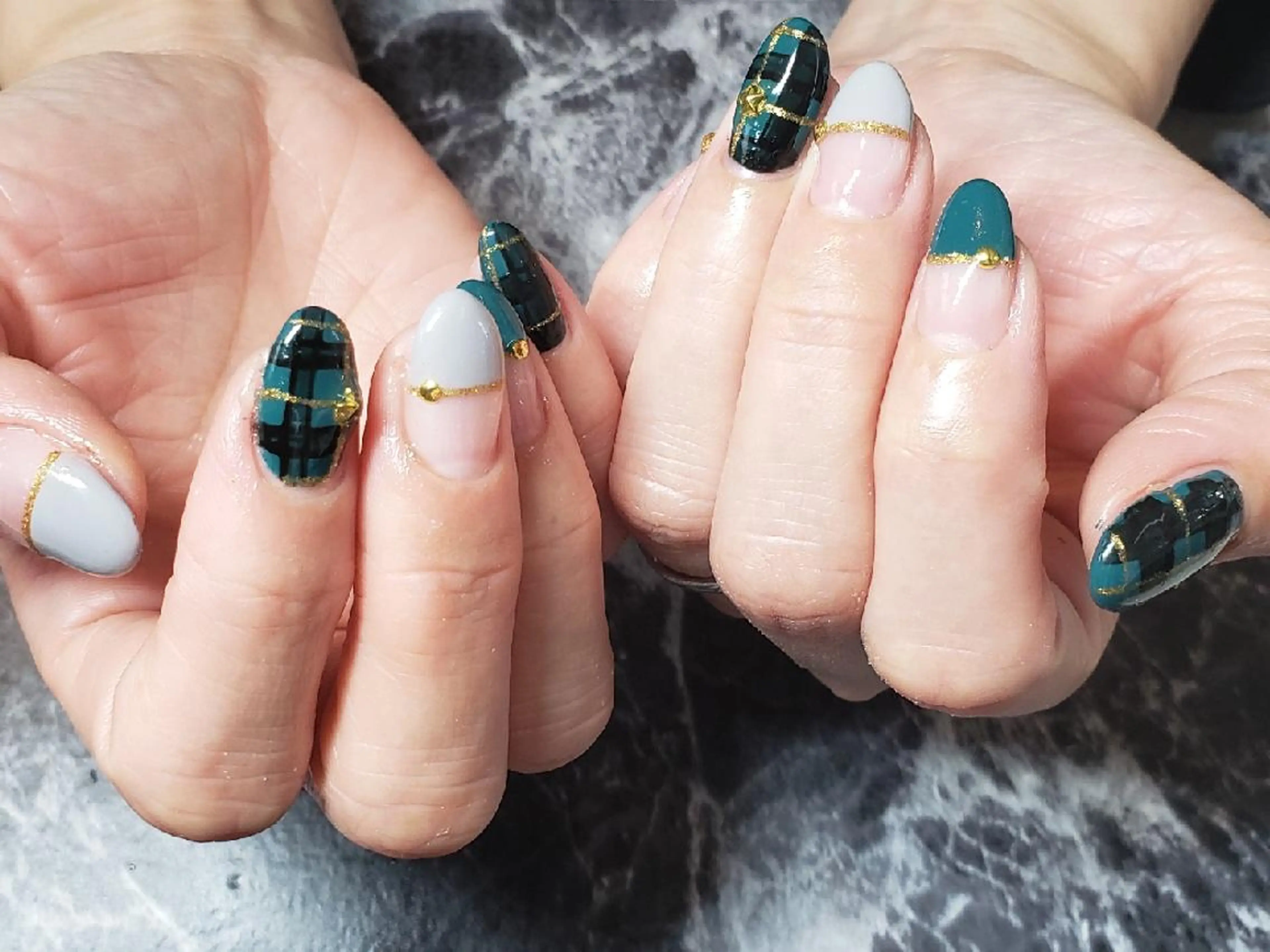 ネイル BELIAS nailsalonのネイルデザイン