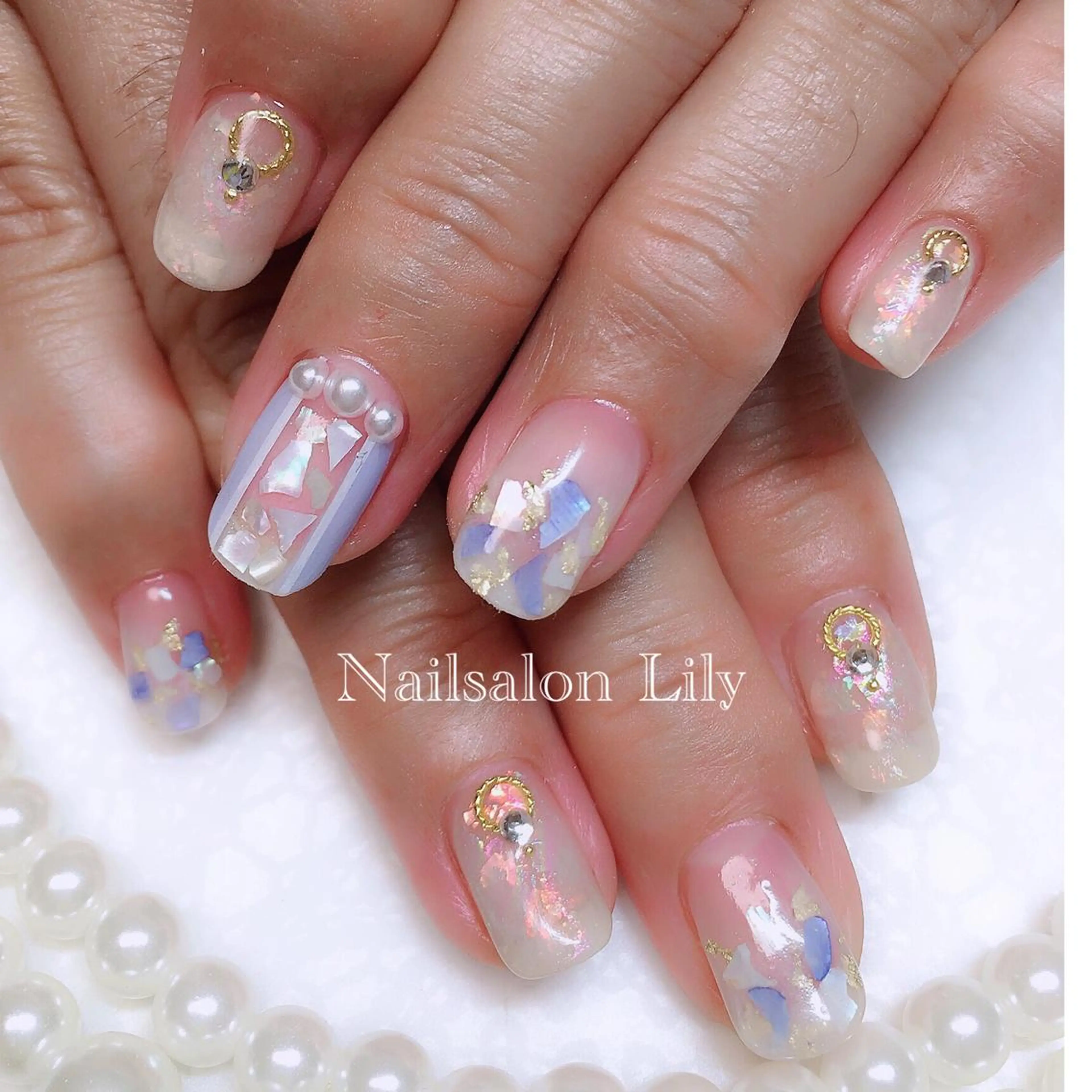 ネイル ブルー Nailsalon Lilyのネイルデザイン