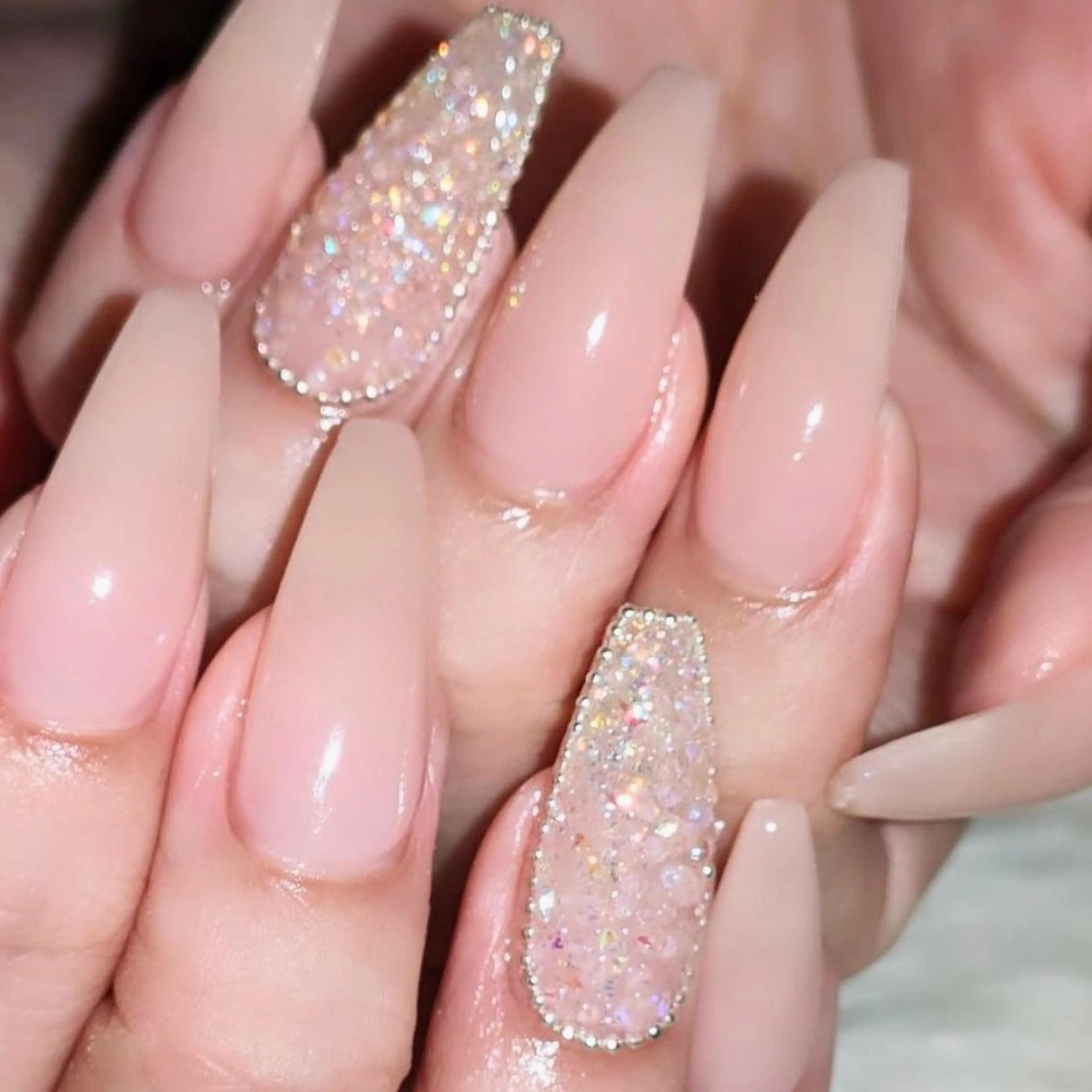 ネイル エルバイノリコ 岩崎のネイルデザイン